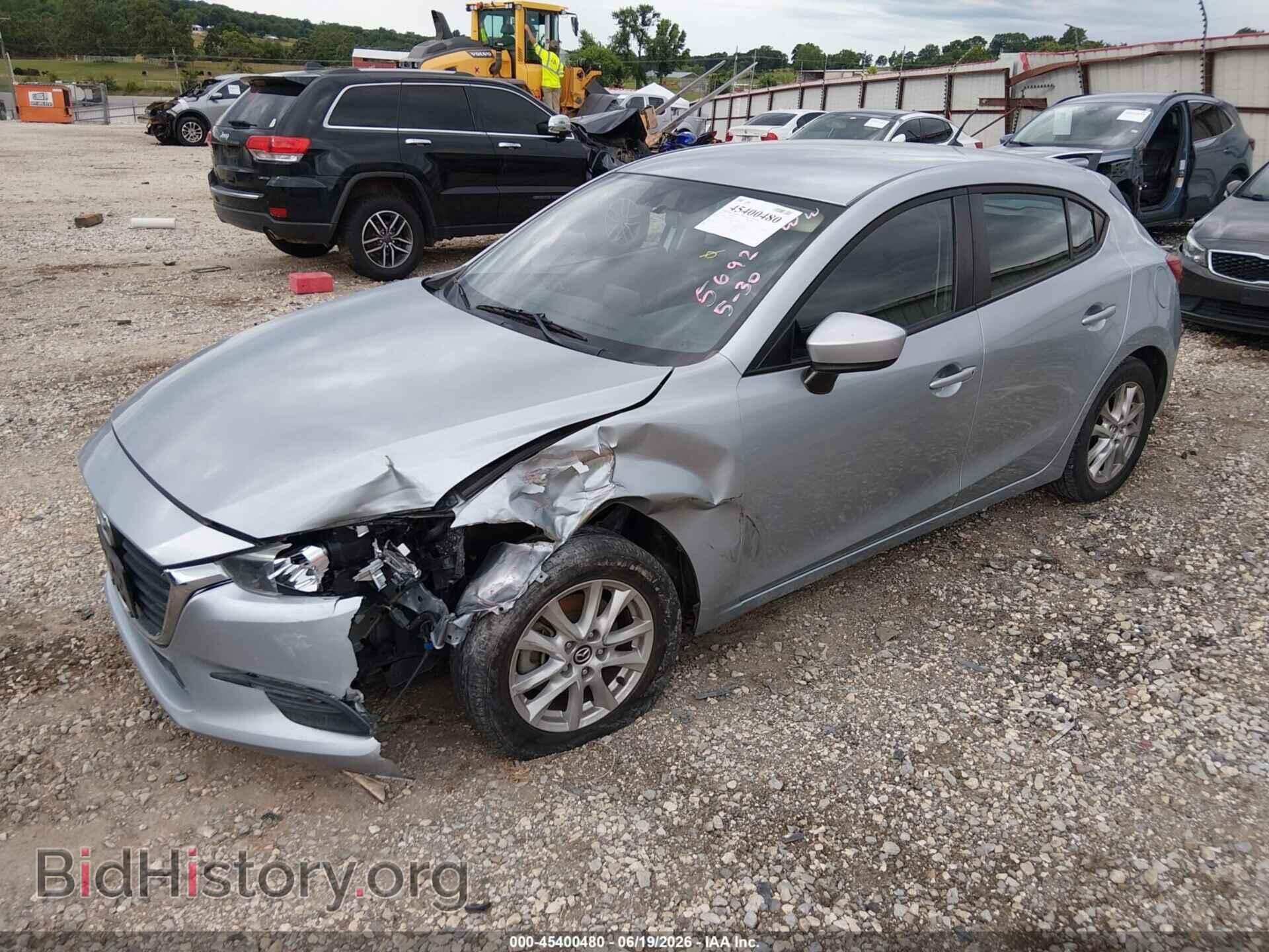 2017 MAZDA MAZDA3 - VIN: 3MZBN1K7XHM145692 - Фото 2