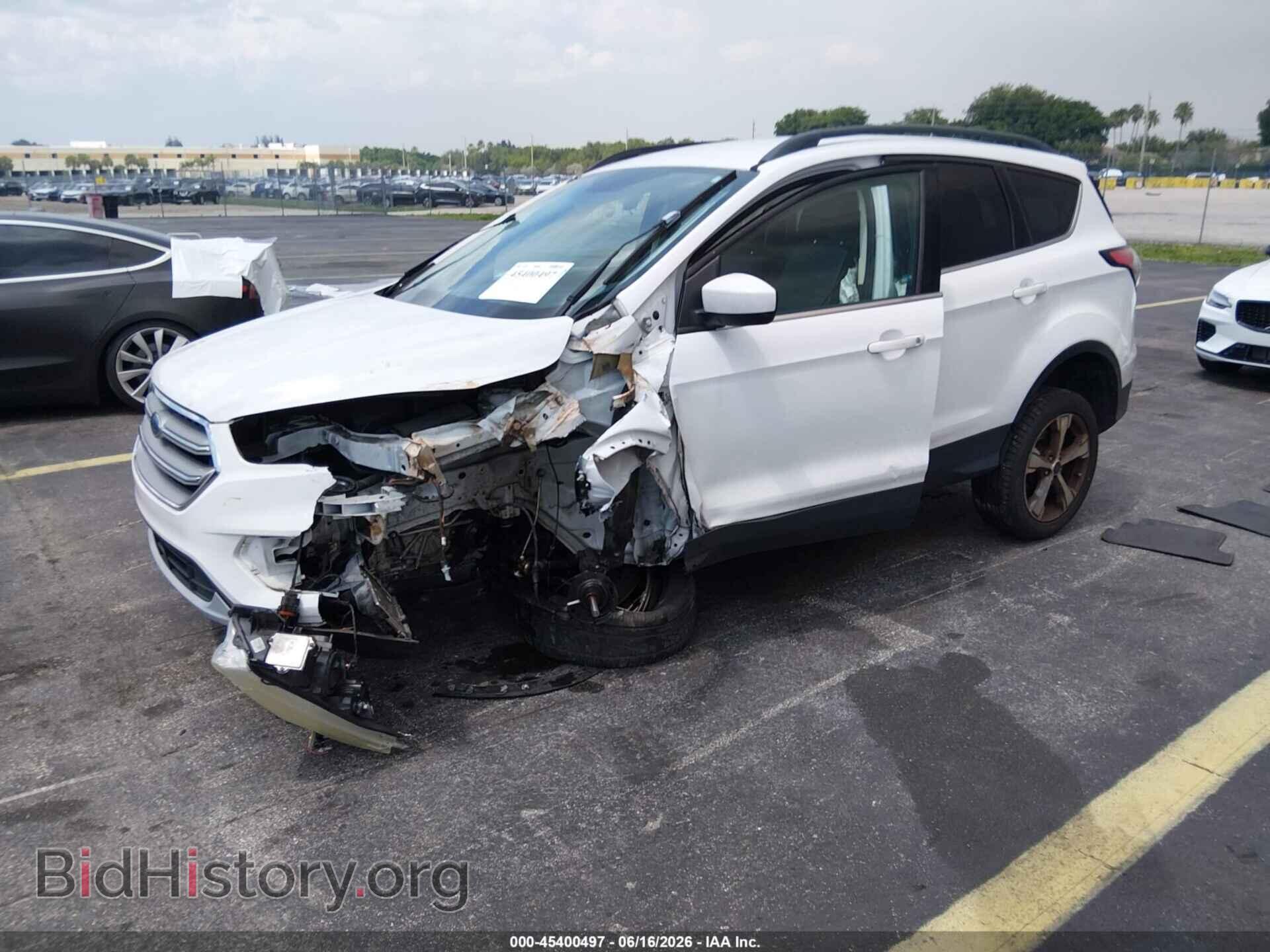 2017 FORD ESCAPE - VIN: 1FMCU0G99HUE64734 - Фото 2