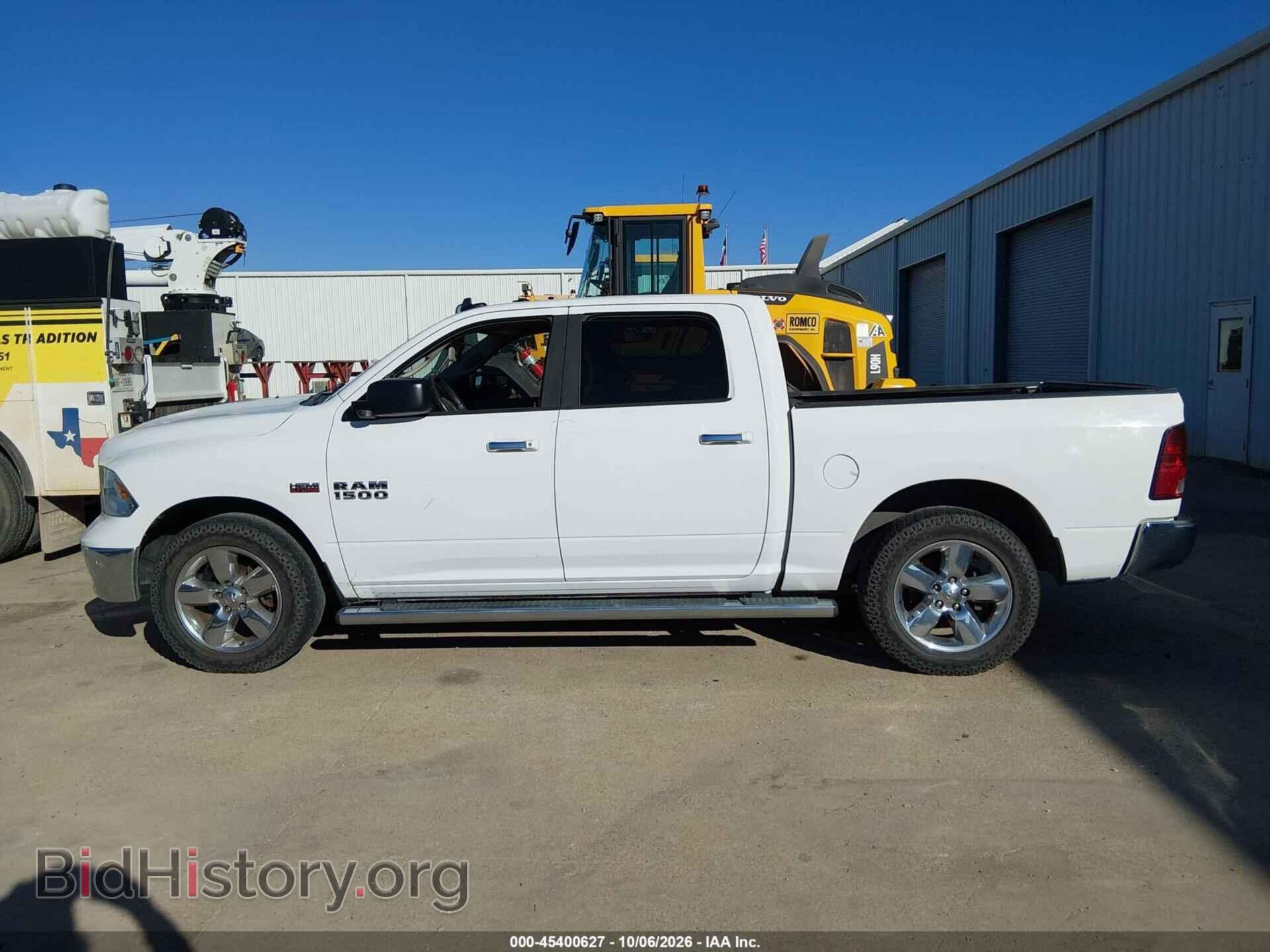 2016 RAM 1500 (VIN 3C6RR6LT2GG331228) — фото 15 из 19
