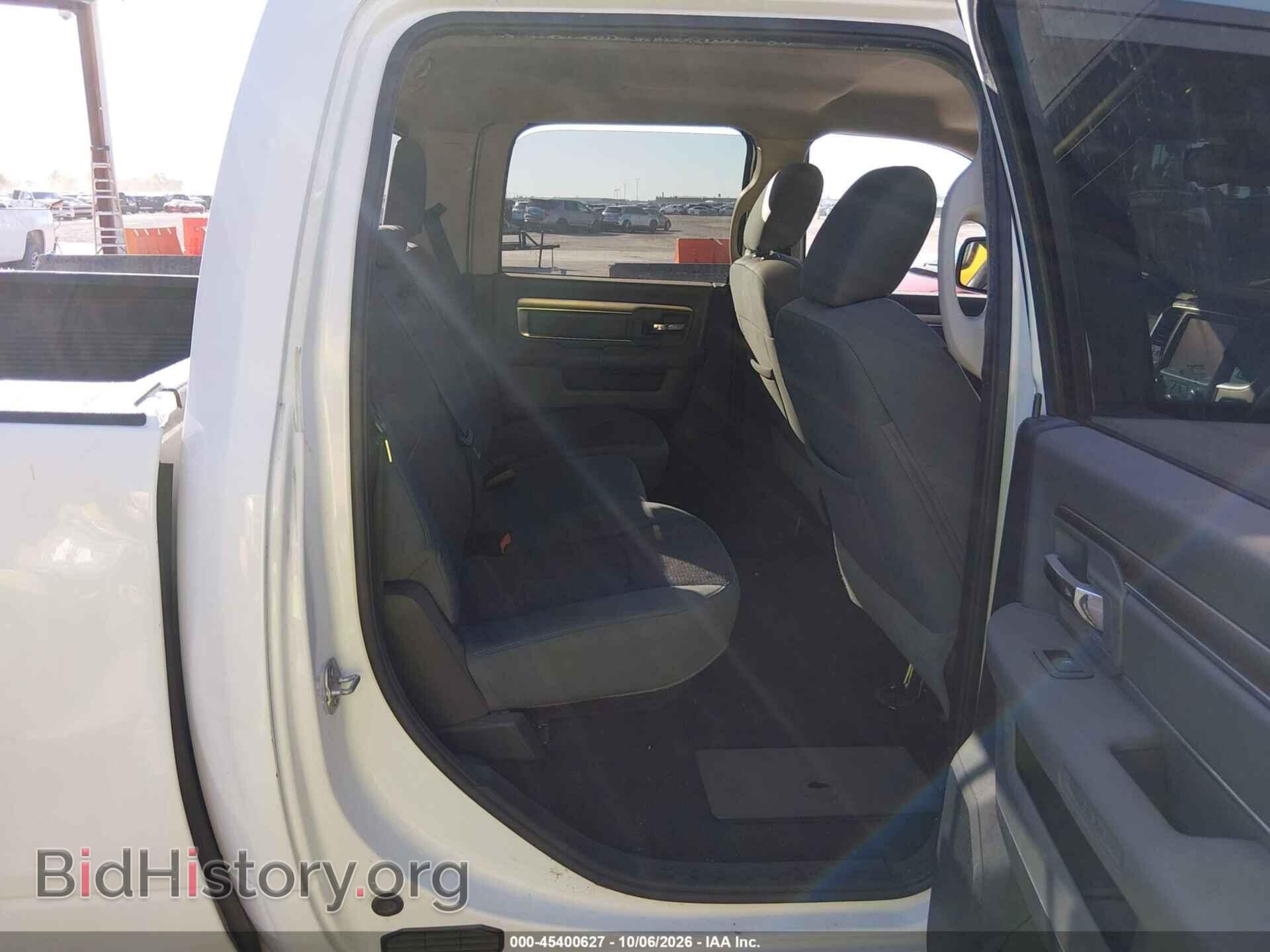 2016 RAM 1500 (VIN 3C6RR6LT2GG331228) — фото 8 из 19