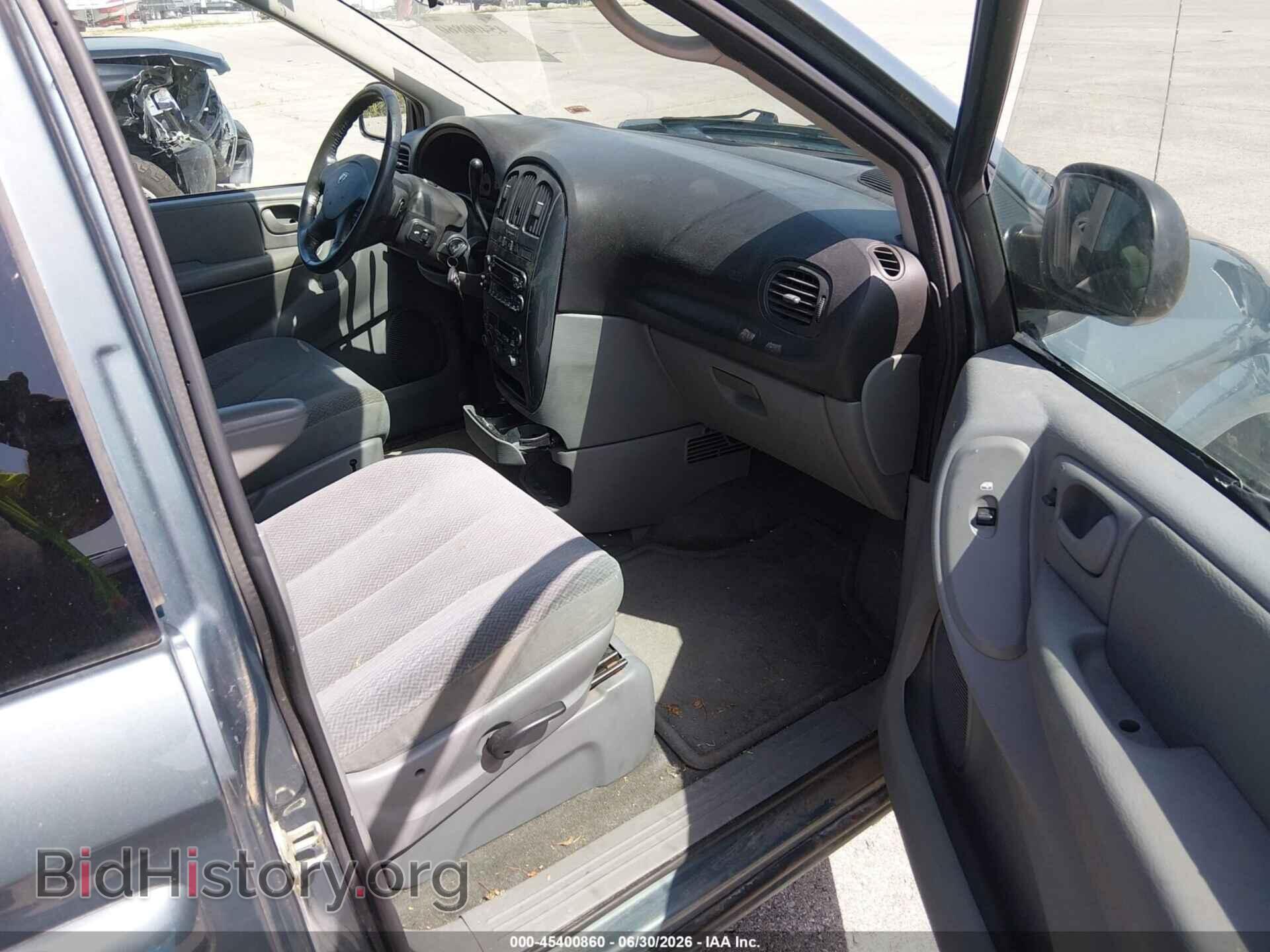 2005 DODGE CARAVAN - VIN: 2D4GP44L75R129696 - Photo 5