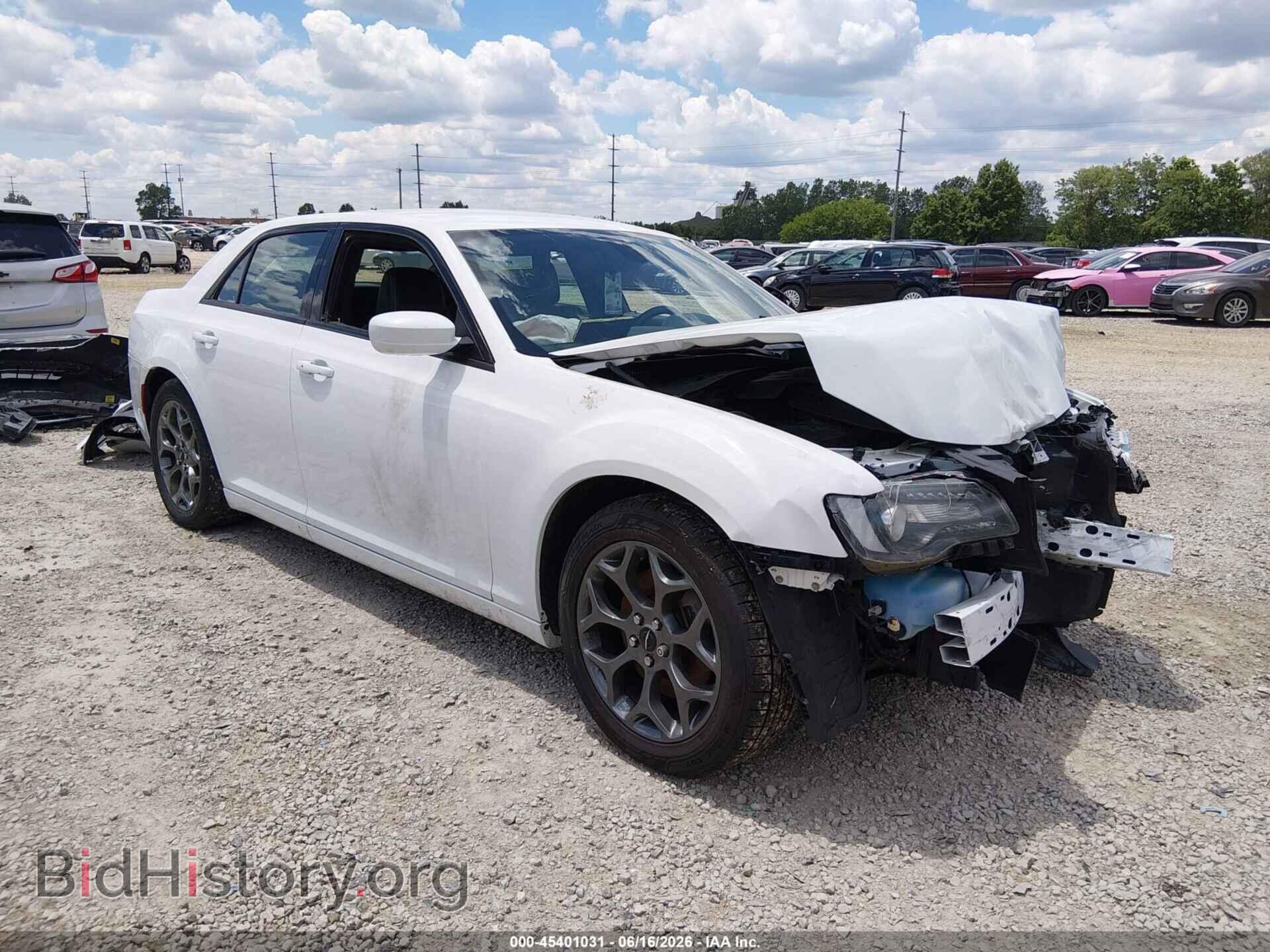 Фотография 2C3CCAGG2GH253229 - CHRYSLER 300 2016