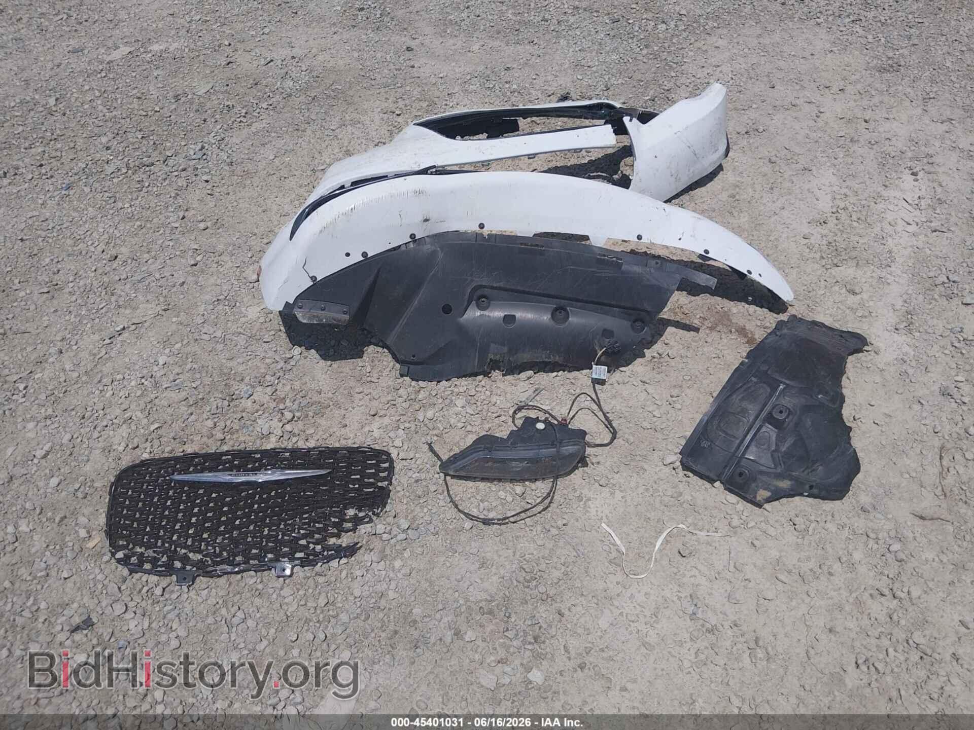 2016 CHRYSLER 300 - VIN: 2C3CCAGG2GH253229 - Фото 12