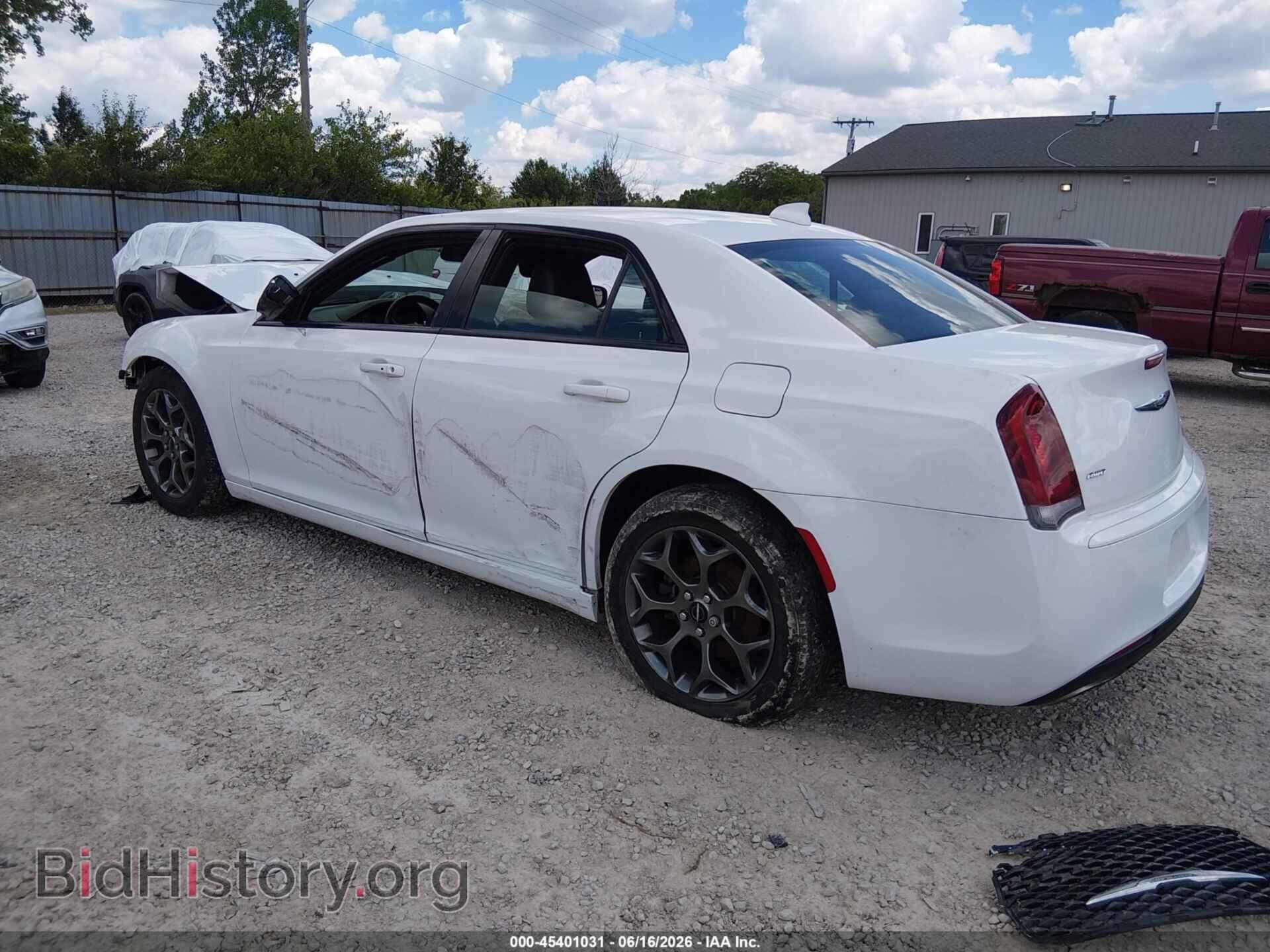 2016 CHRYSLER 300 - VIN: 2C3CCAGG2GH253229 - Фото 3