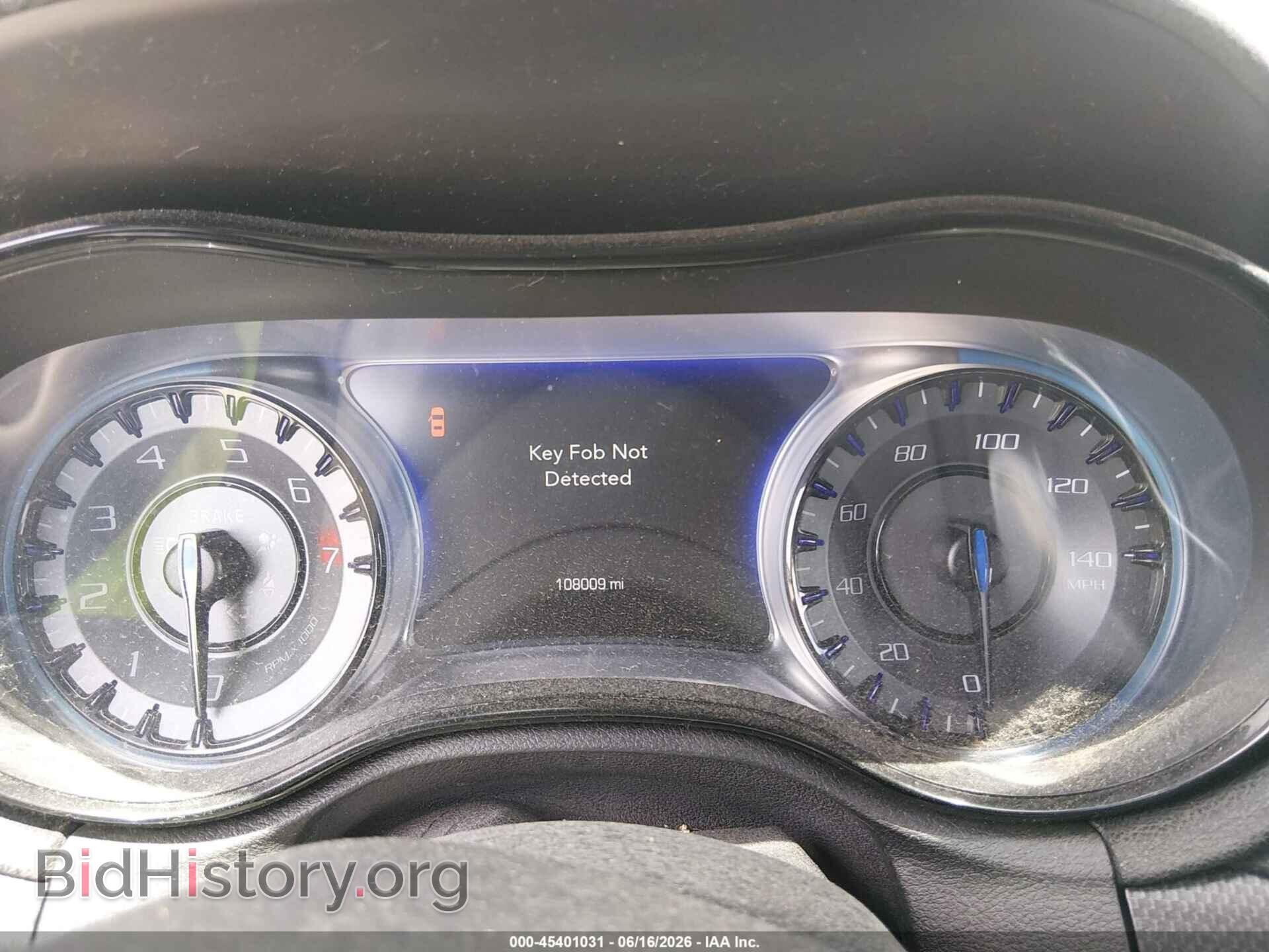 2016 CHRYSLER 300 - VIN: 2C3CCAGG2GH253229 - Фото 7