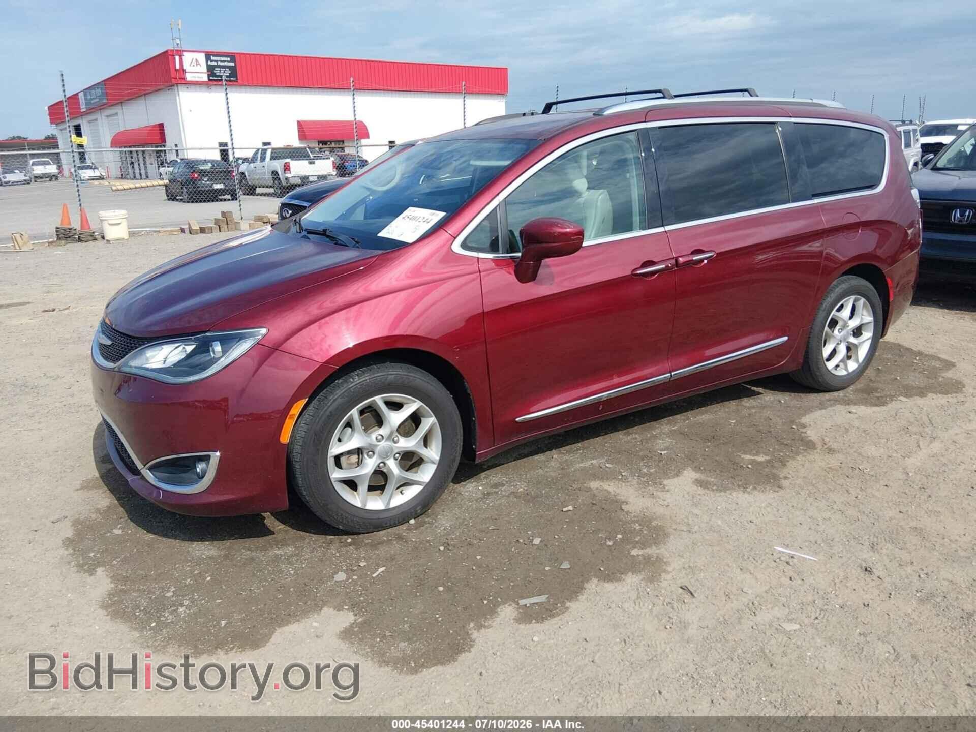 2019 CHRYSLER PACIFICA - VIN: 2C4RC1BG0KR733575 - Фото 2