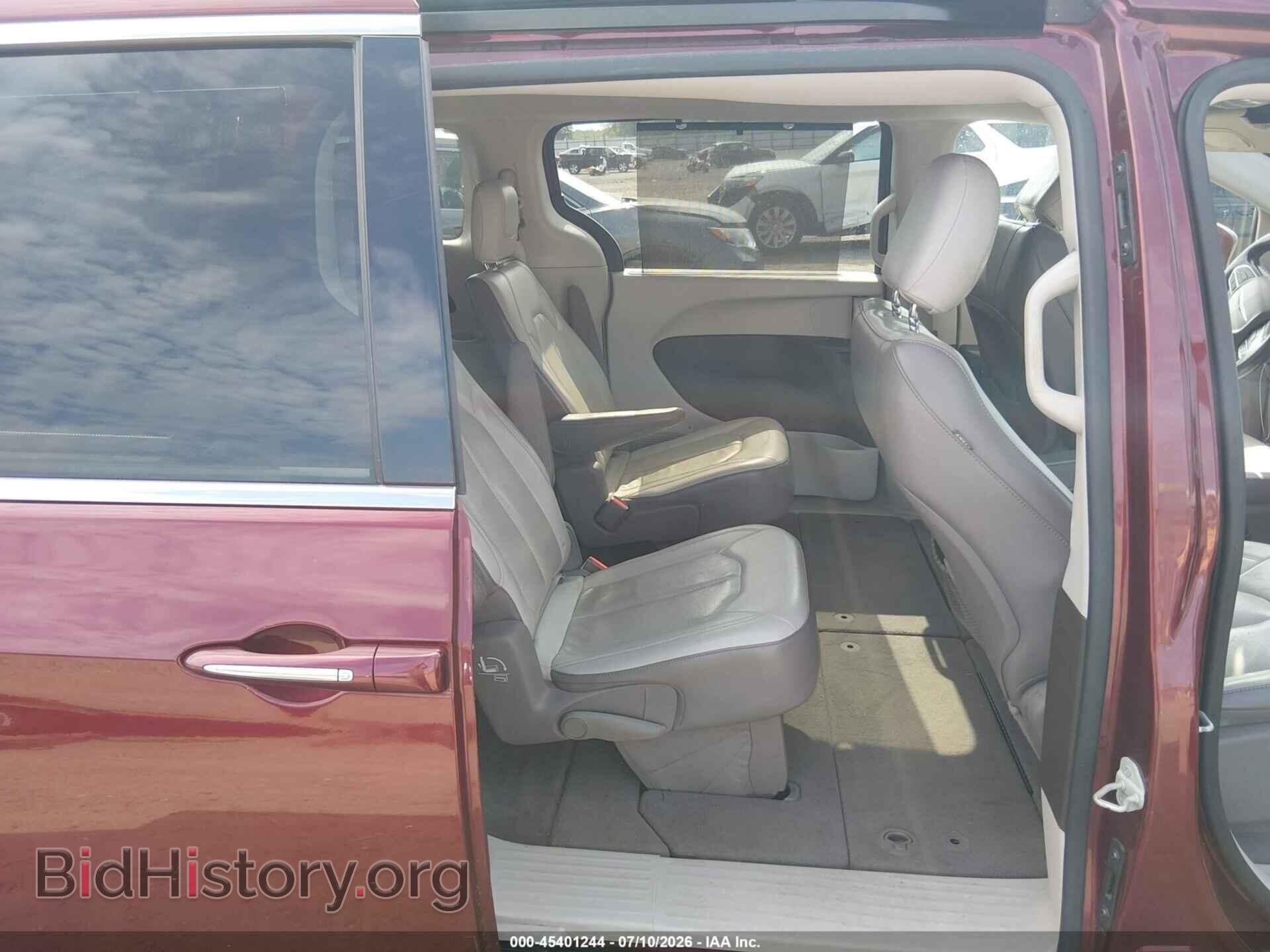2019 CHRYSLER PACIFICA - VIN: 2C4RC1BG0KR733575 - Фото 8