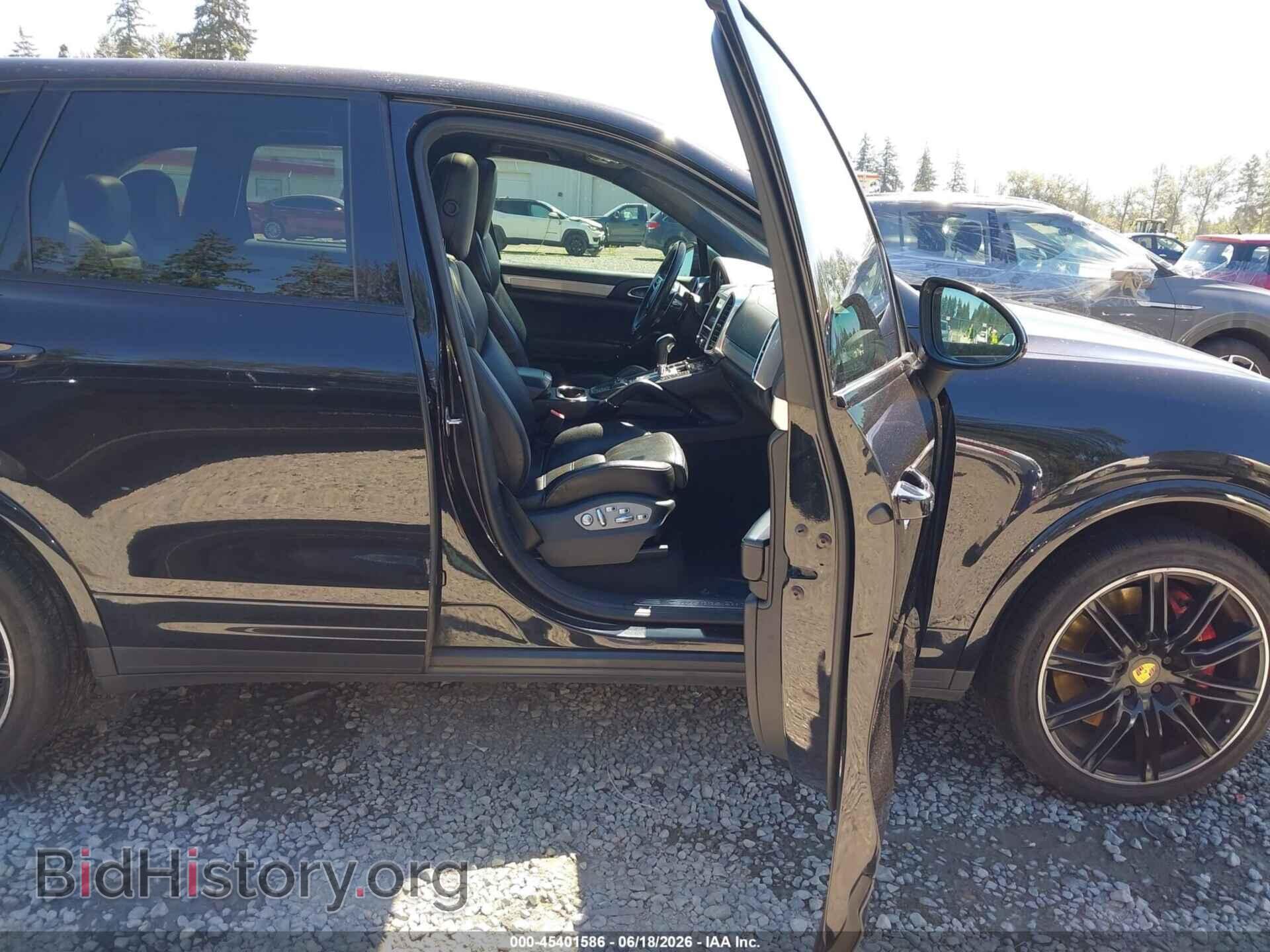 2016 PORSCHE CAYENNE - VIN: WP1AC2A29GLA88402 - Фото 5