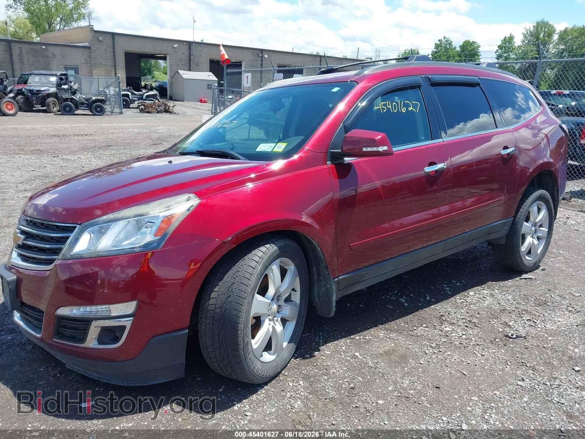 2017 CHEVROLET TRAVERSE - VIN: 1GNKVGKD4HJ247893 - Фото 2