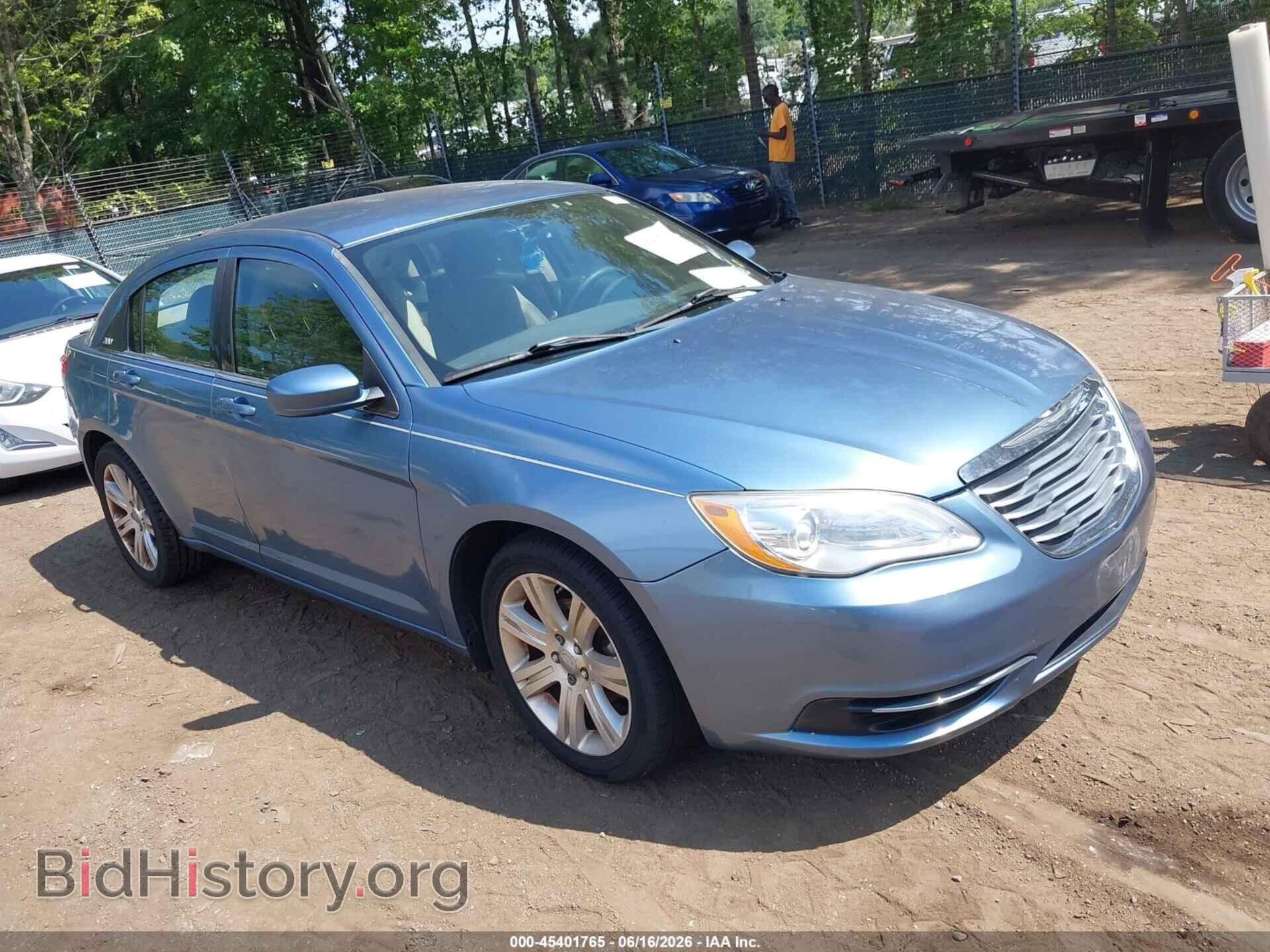 Фотография 1C3BC1FB7BN602399 - CHRYSLER 200 2011