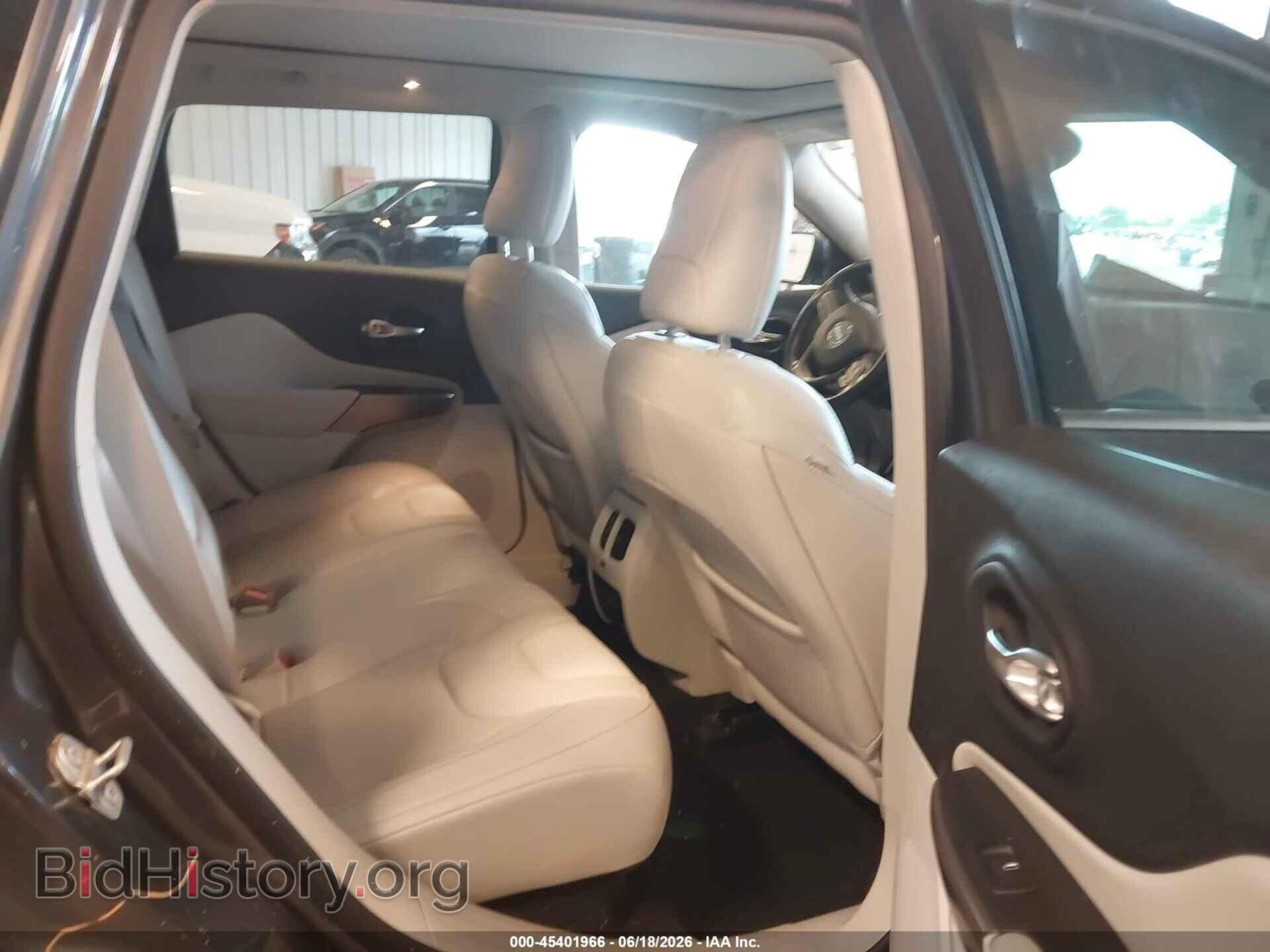2021 JEEP CHEROKEE - VIN: 1C4PJMDX2MD165203 - Фото 8