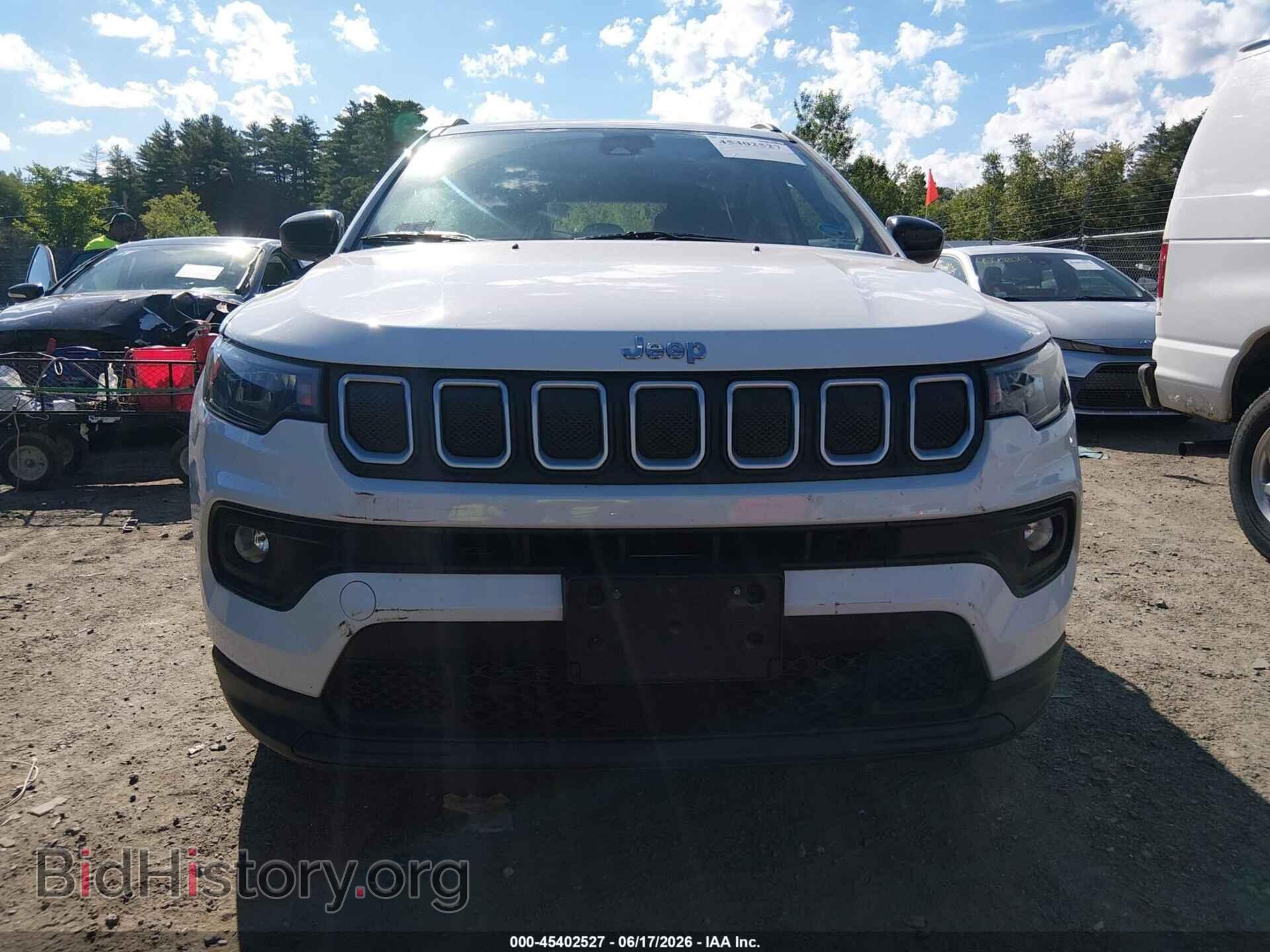 2022 JEEP COMPASS - VIN: 3C4NJDBBXNT132668 - Photo 12