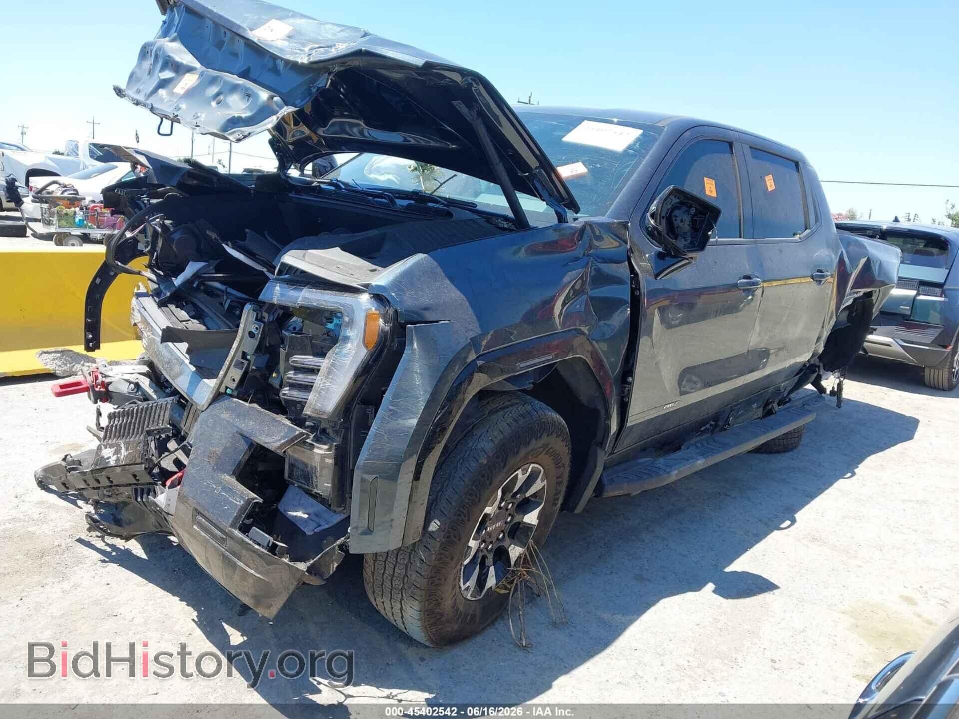 2026 GMC SIERRA EV - VIN: 1GT4EUED4TU403630 - Photo 2
