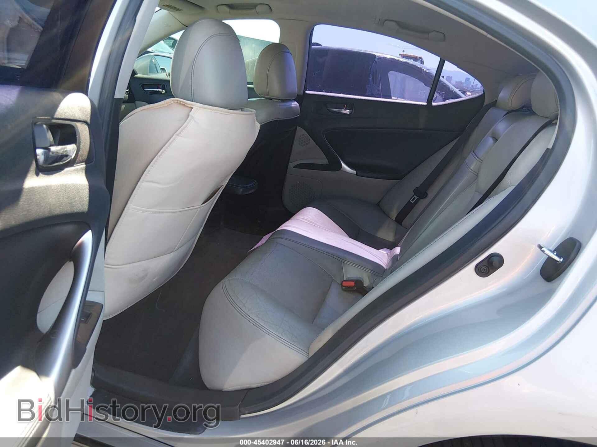 2010 LEXUS IS 250 - VIN: JTHBF5C21A5111905 - Фото 8