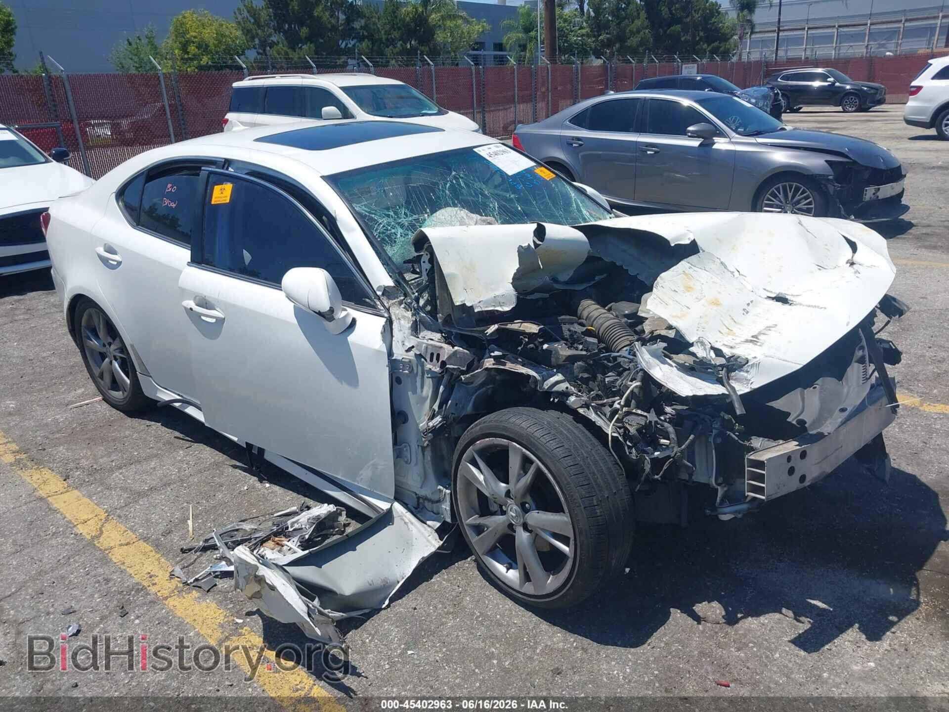 Фотография JTHBF5C29A5117502 - LEXUS IS 250 2010