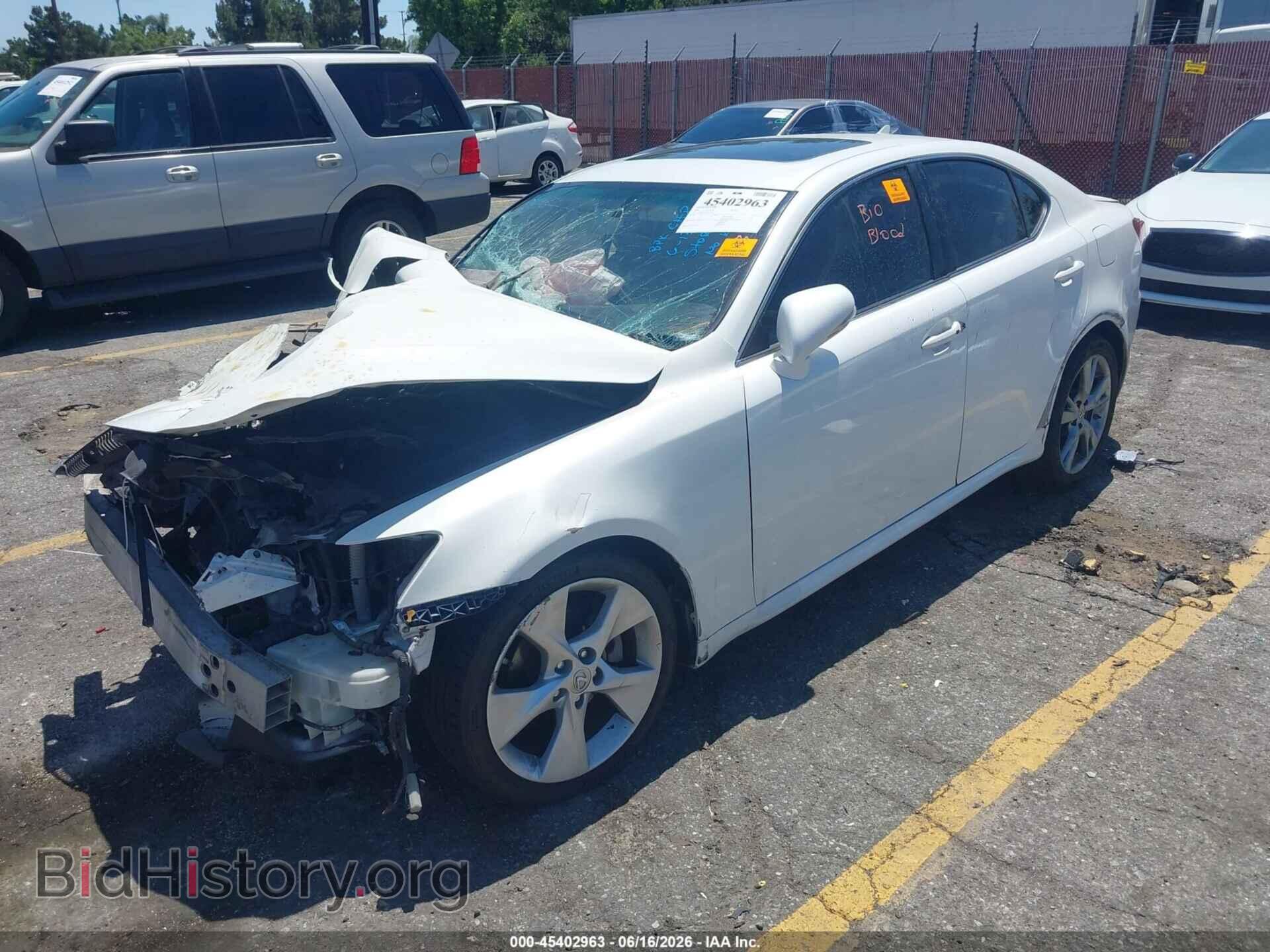2010 LEXUS IS 250 - VIN: JTHBF5C29A5117502 - Фото 2