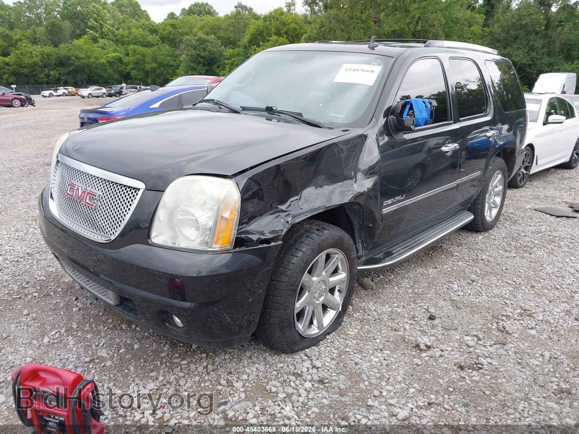 2011 GMC YUKON - VIN: 1GKS1EEF4BR246407 - Фото 2