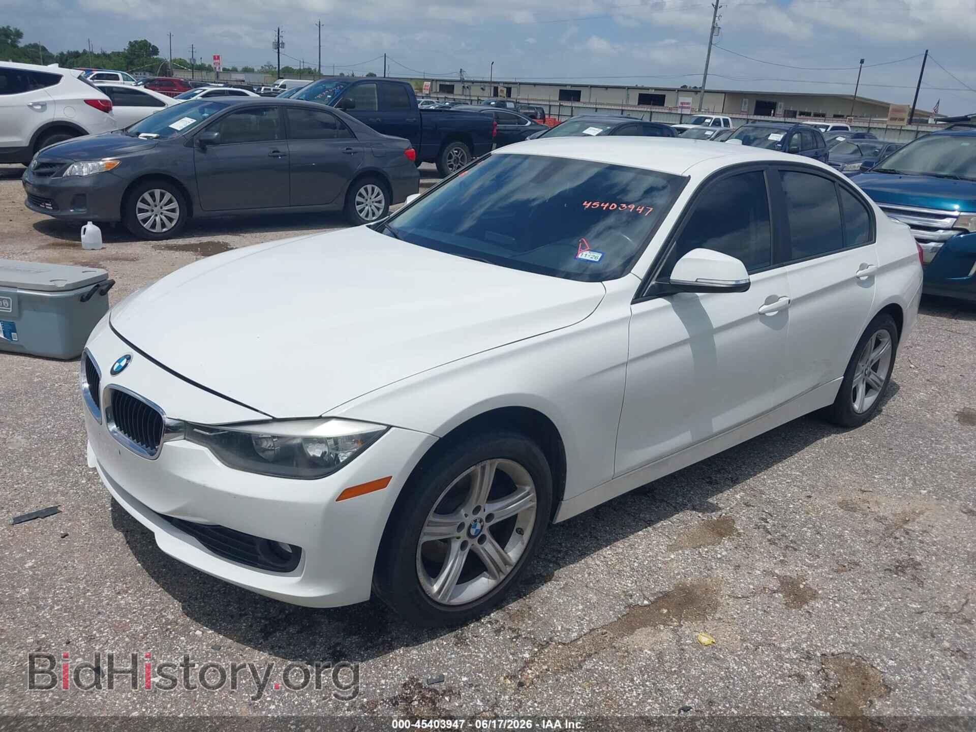 2015 BMW 320I - VIN: WBA3B1C53FK136475 - Фото 2