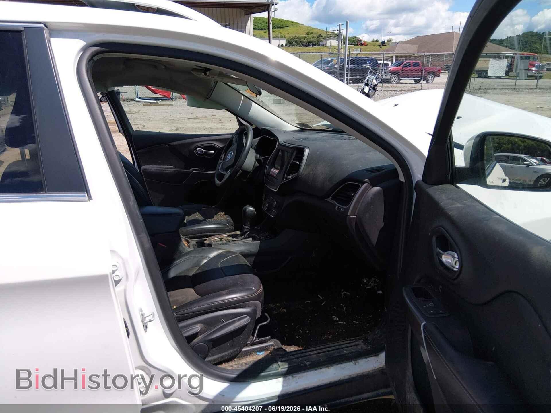 2020 JEEP CHEROKEE - VIN: 1C4PJMLB5LD602566 - Фото 5