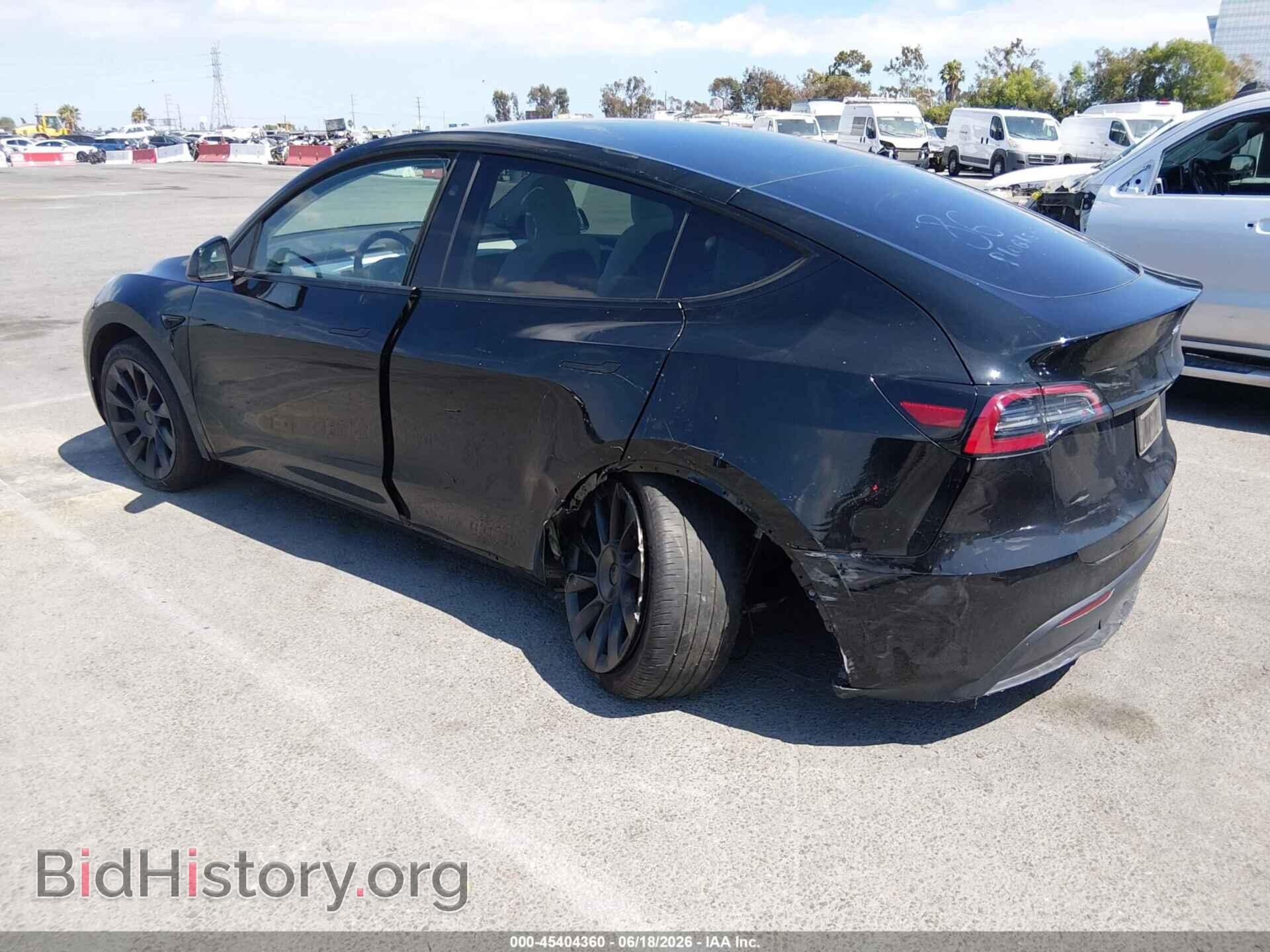 2024 TESLA MODEL Y - VIN: 7SAYGDED3RF025168 - Фото 3