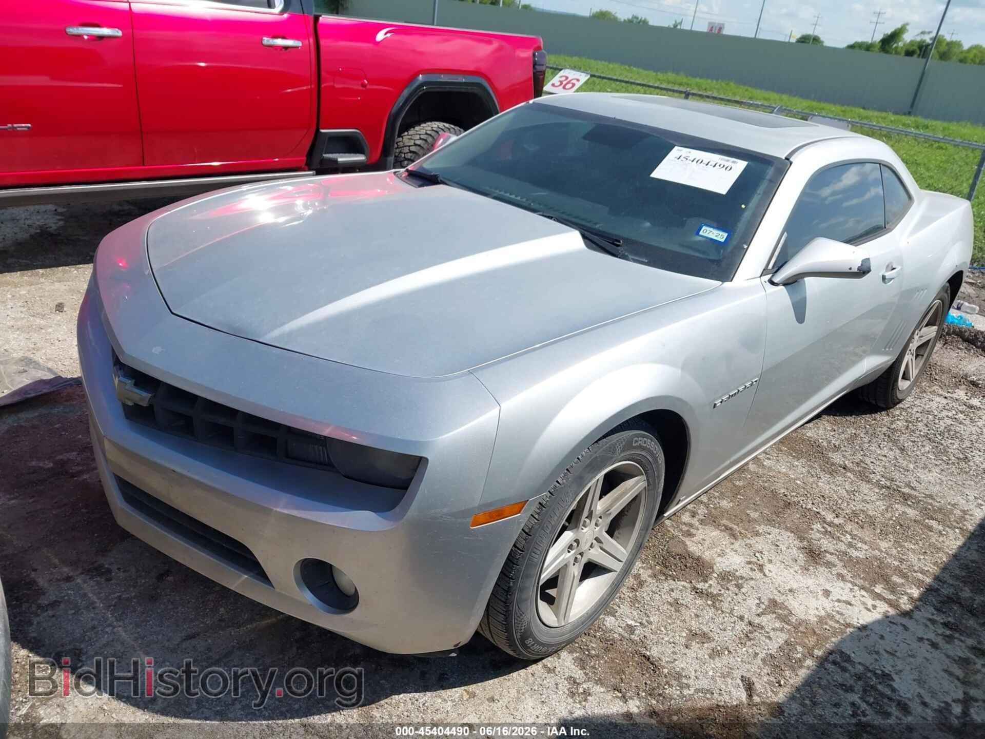 2010 CHEVROLET CAMARO - VIN: 2G1FB1EV3A9132152 - Фото 2