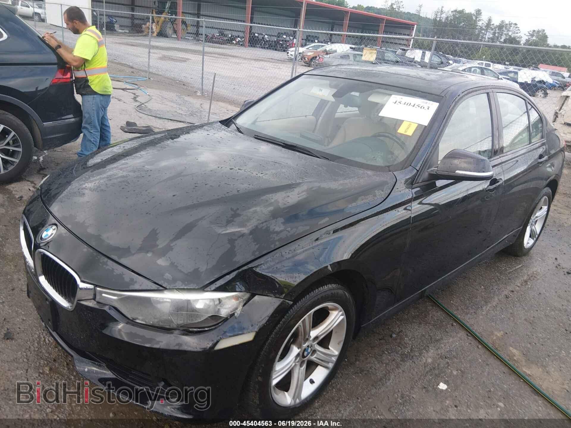 2013 BMW 328I - VIN: WBA3B5G59DNS03948 - Фото 2