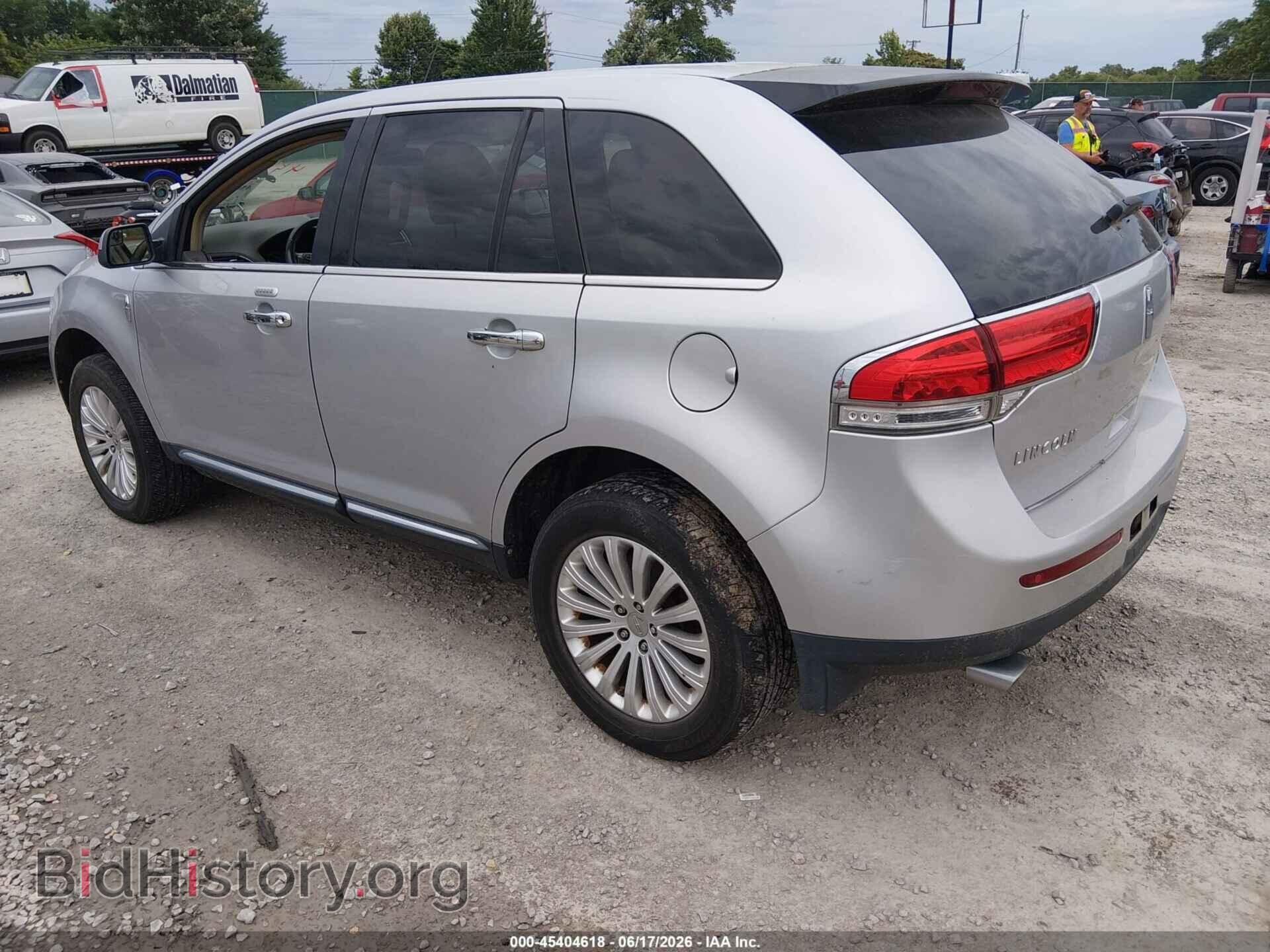 2011 LINCOLN MKX - VIN: 2LMDJ8JK4BBJ27574 - Фото 3