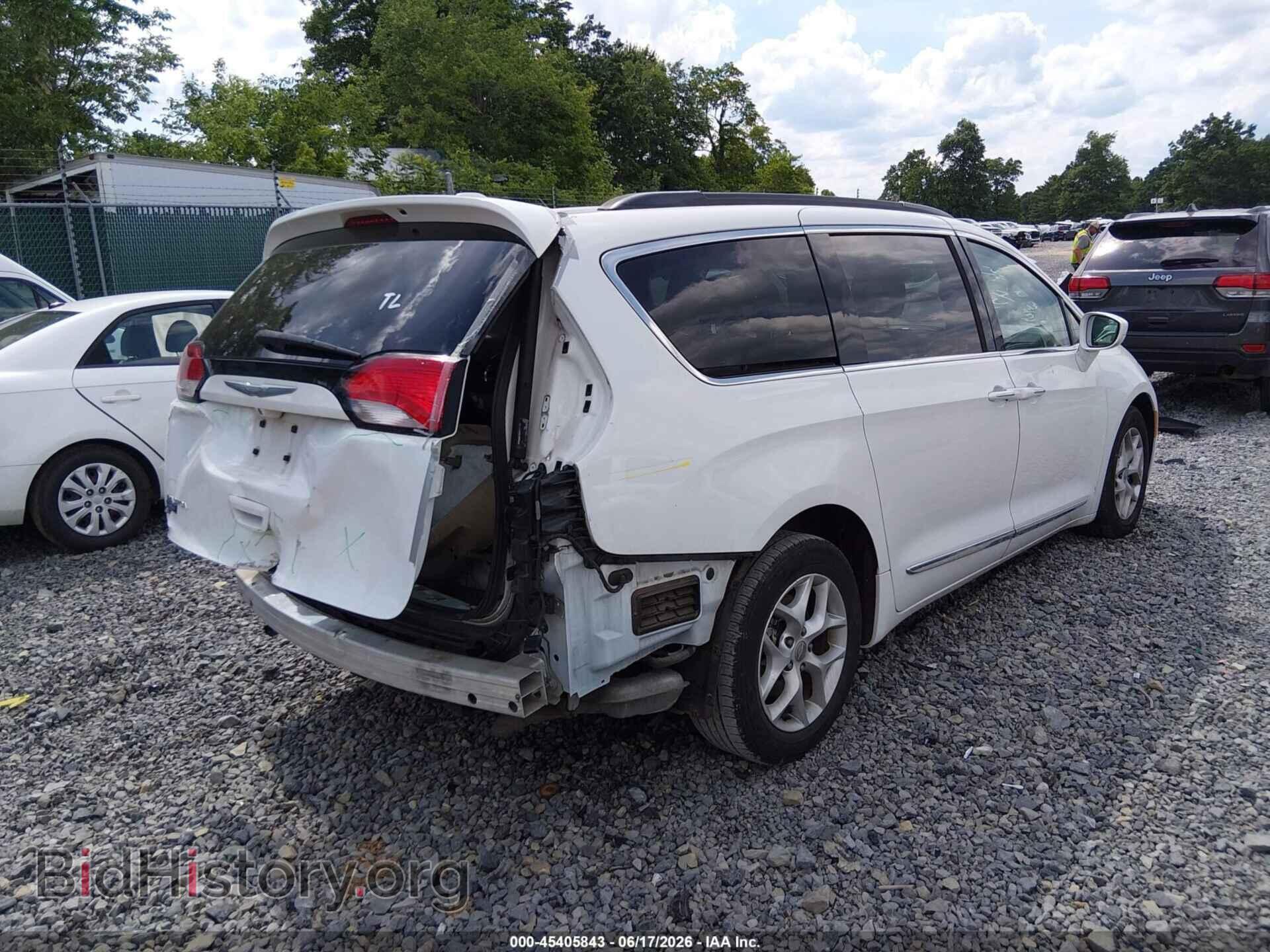 2017 CHRYSLER PACIFICA - VIN: 2C4RC1BG3HR543455 - Фото 4