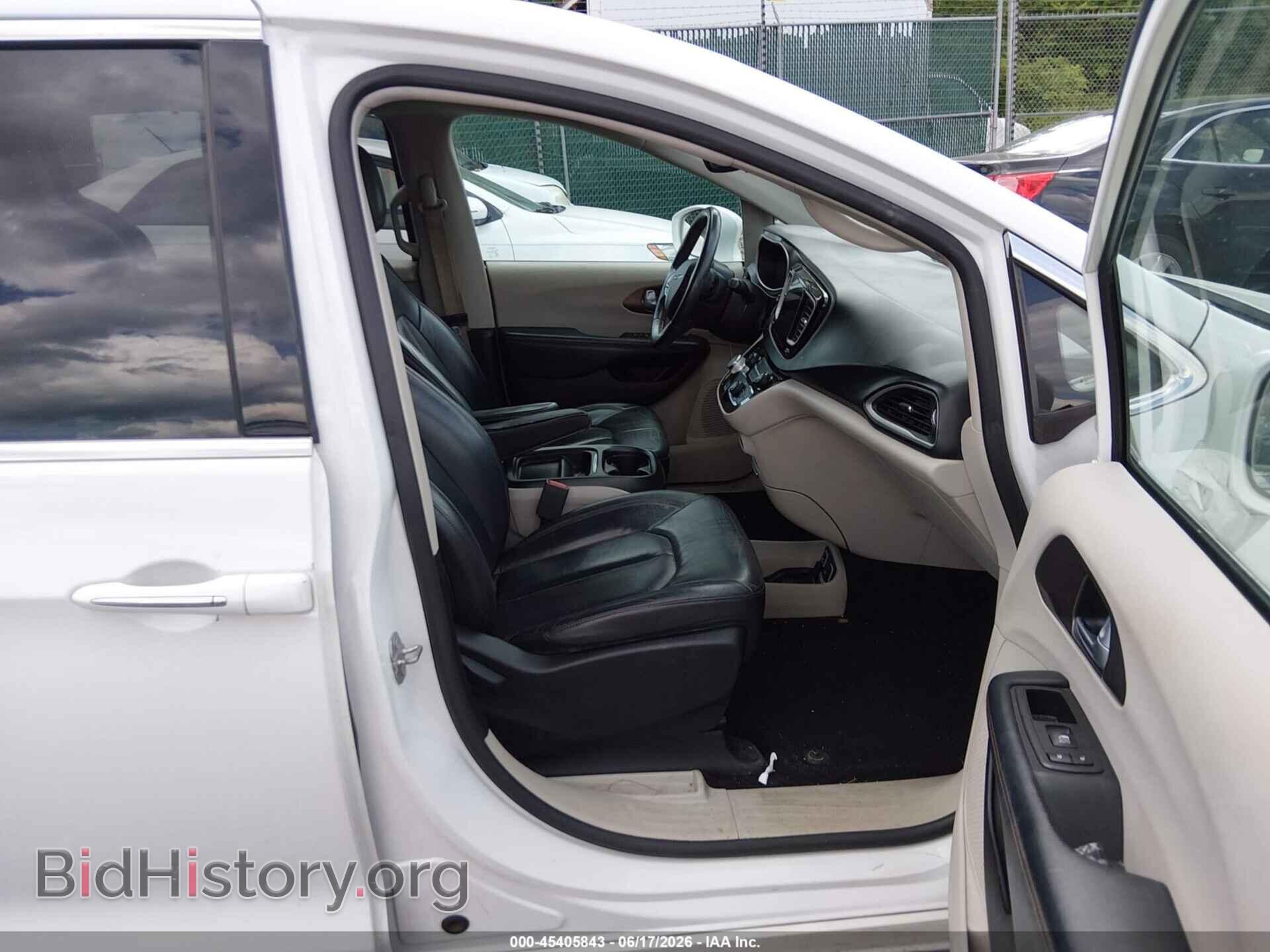 2017 CHRYSLER PACIFICA - VIN: 2C4RC1BG3HR543455 - Фото 5