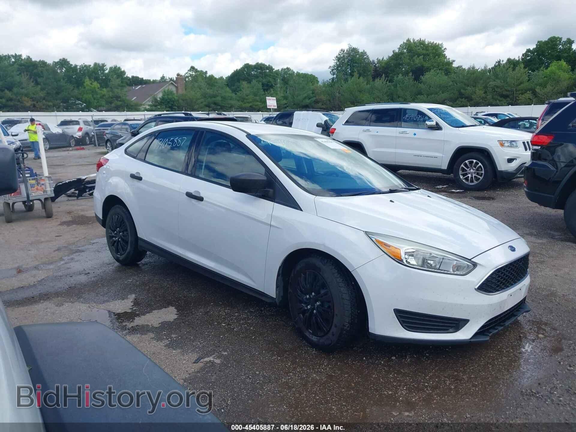 Photo 1FADP3E29FL323095 - FORD FOCUS 2015