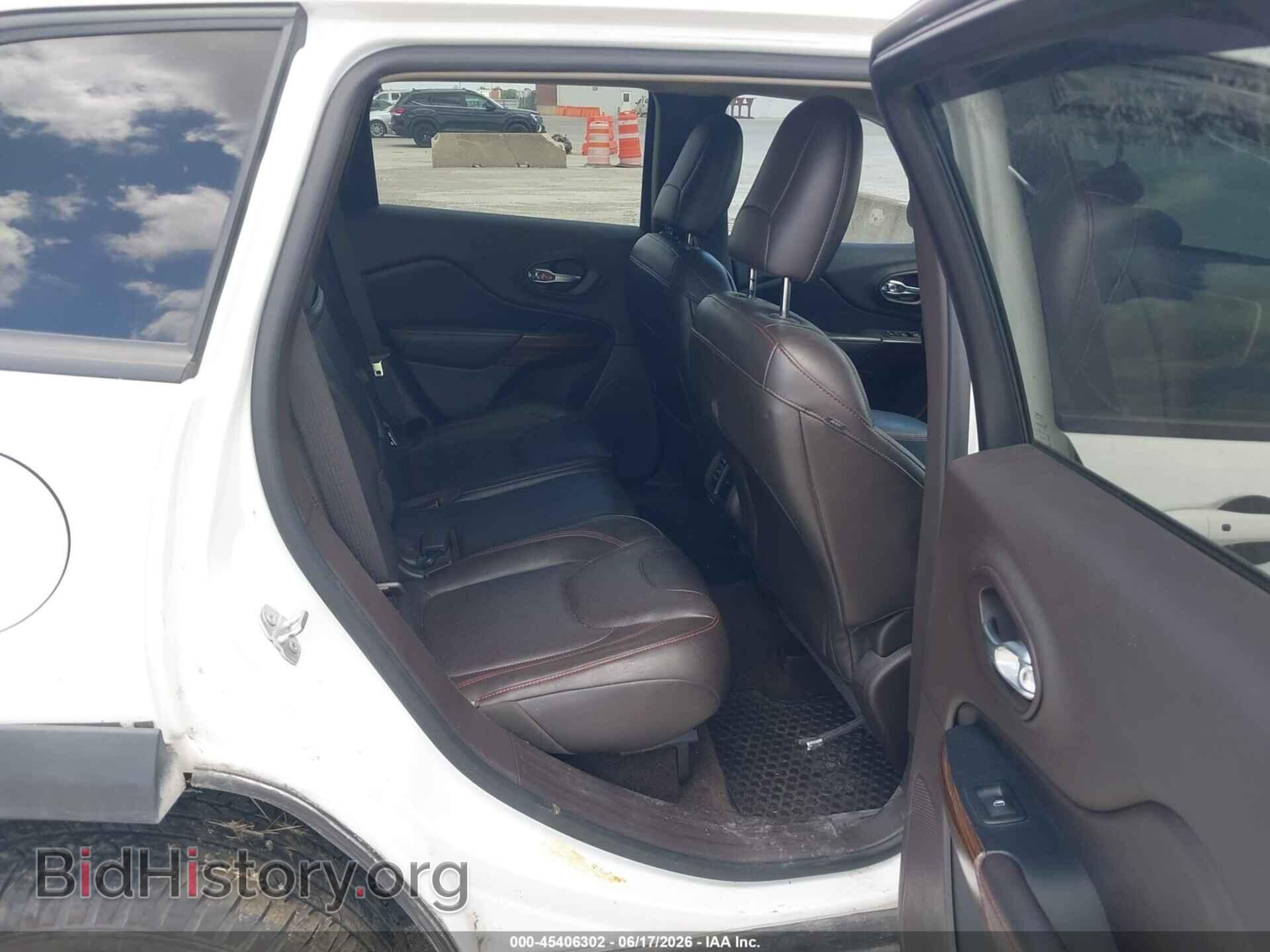 2017 JEEP CHEROKEE - VIN: 1C4PJMBS0HW564709 - Фото 8