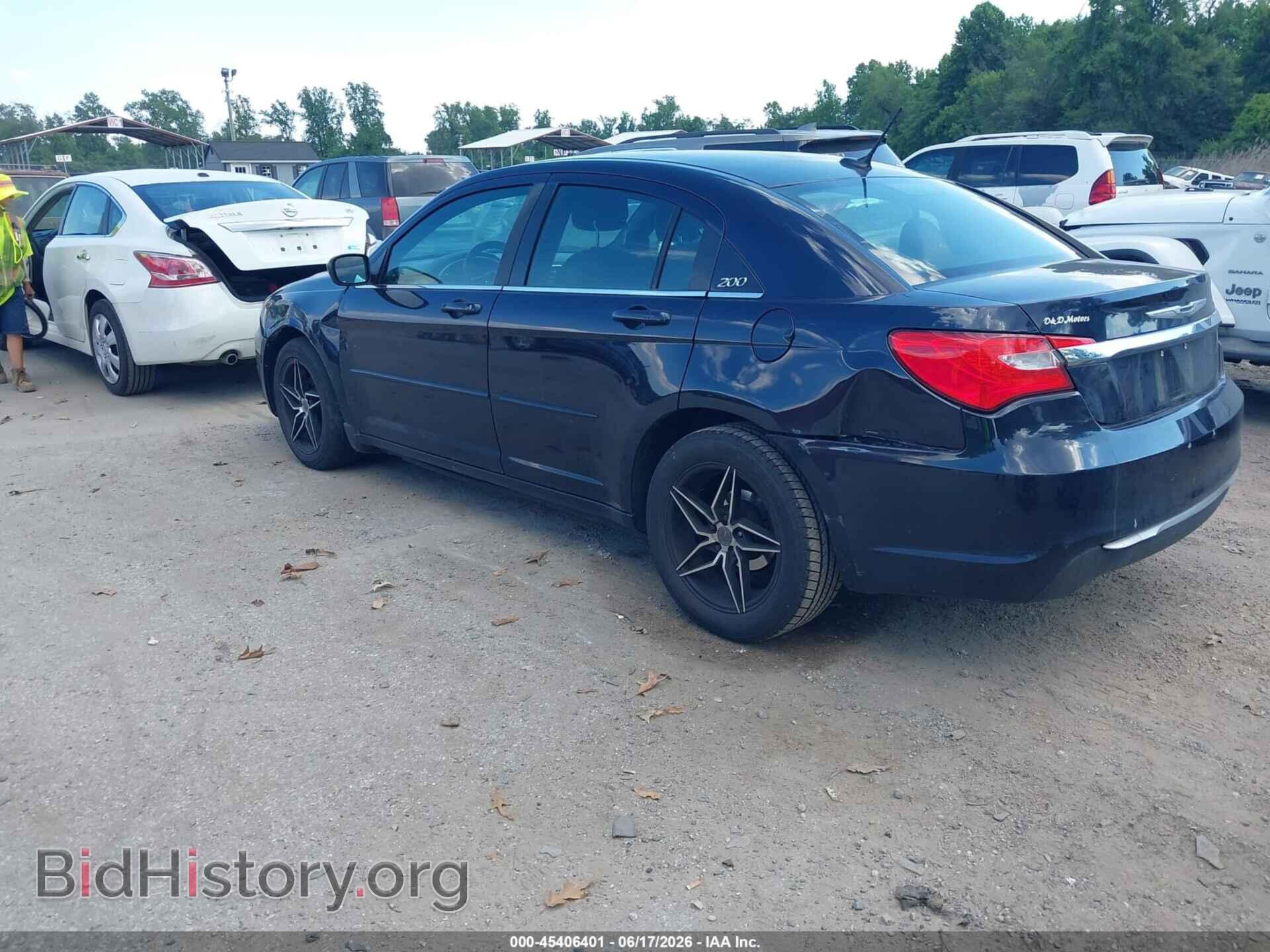 2011 CHRYSLER 200 - VIN: 1C3BC4FB2BN557910 - Photo 3