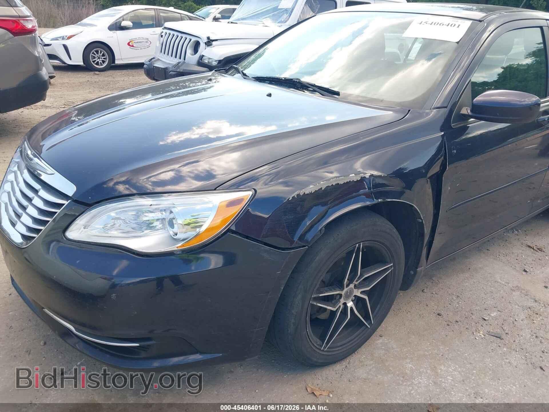 2011 CHRYSLER 200 - VIN: 1C3BC4FB2BN557910 - Photo 6