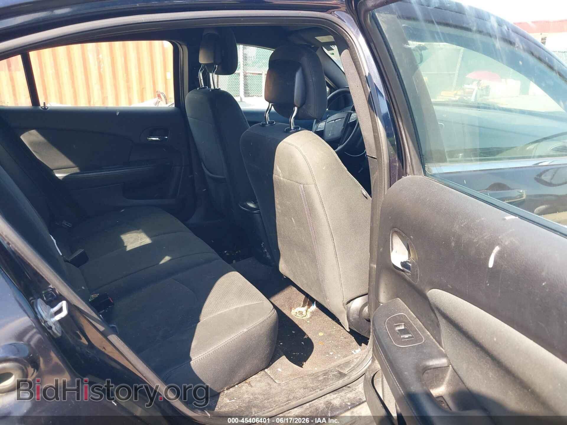 2011 CHRYSLER 200 - VIN: 1C3BC4FB2BN557910 - Photo 8