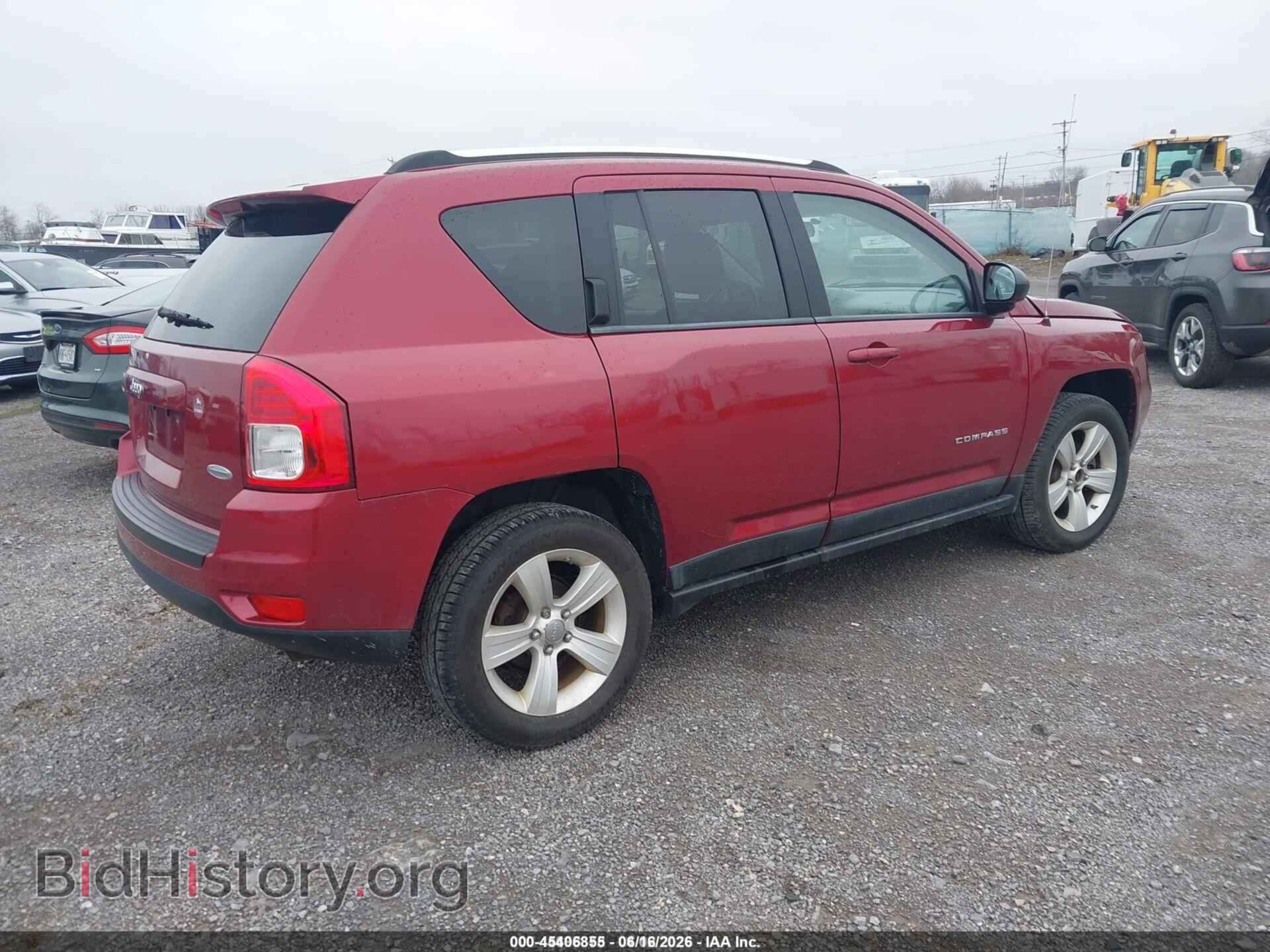 2011 JEEP COMPASS - VIN: 1J4NF1FB2BD202279 - Photo 4