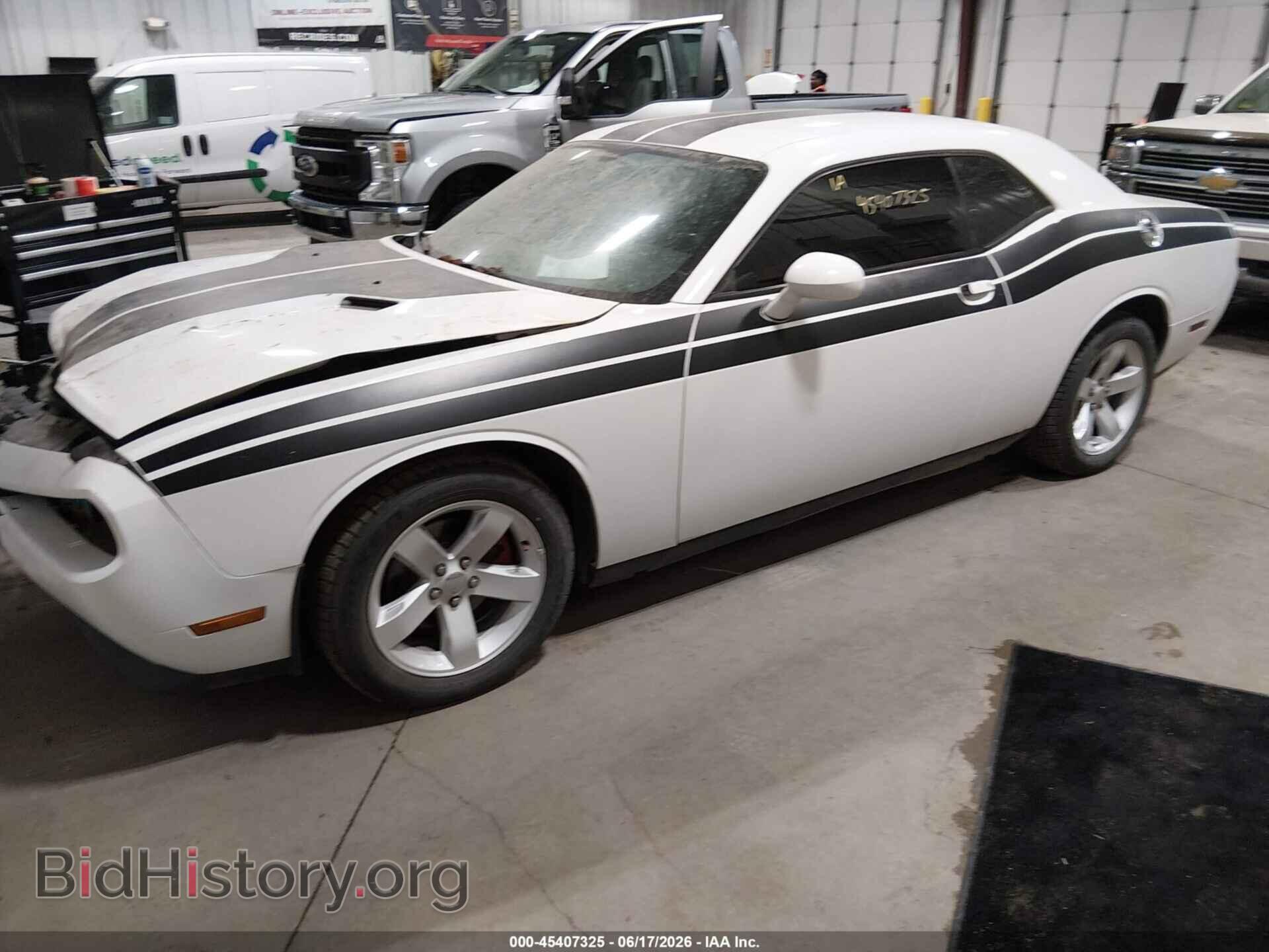 2013 DODGE CHALLENGER - VIN: 2C3CDYAG1DH648853 - Photo 2