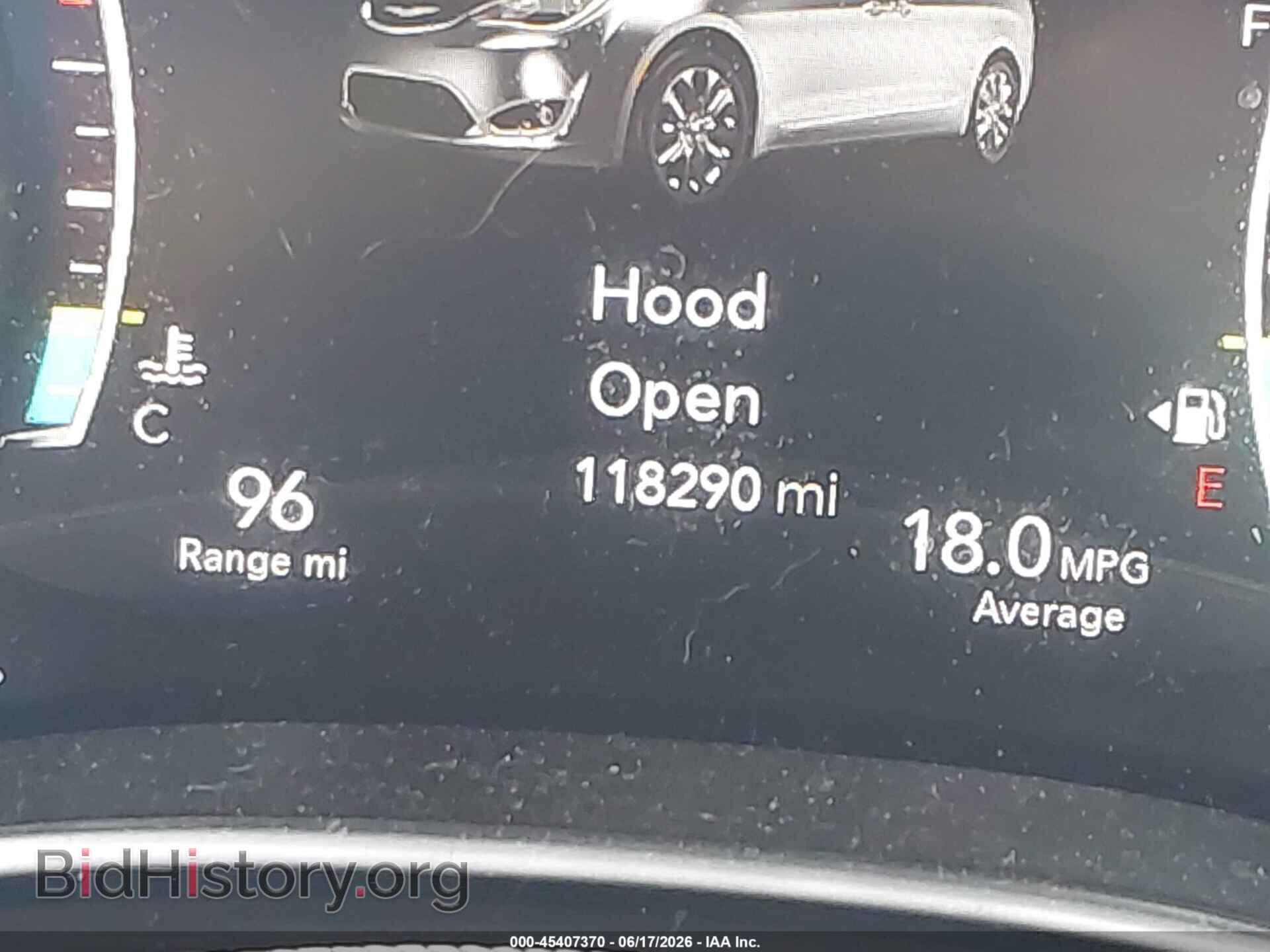 2018 CHRYSLER PACIFICA - VIN: 2C4RC1EG5JR155368 - Photo 15