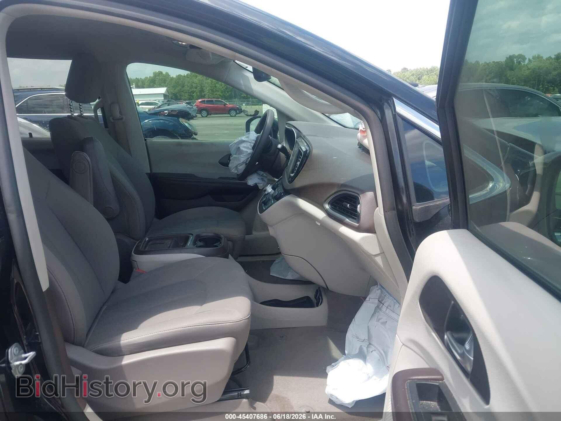 2020 CHRYSLER PACIFICA - VIN: 2C4RC1FG4LR143360 - Photo 5
