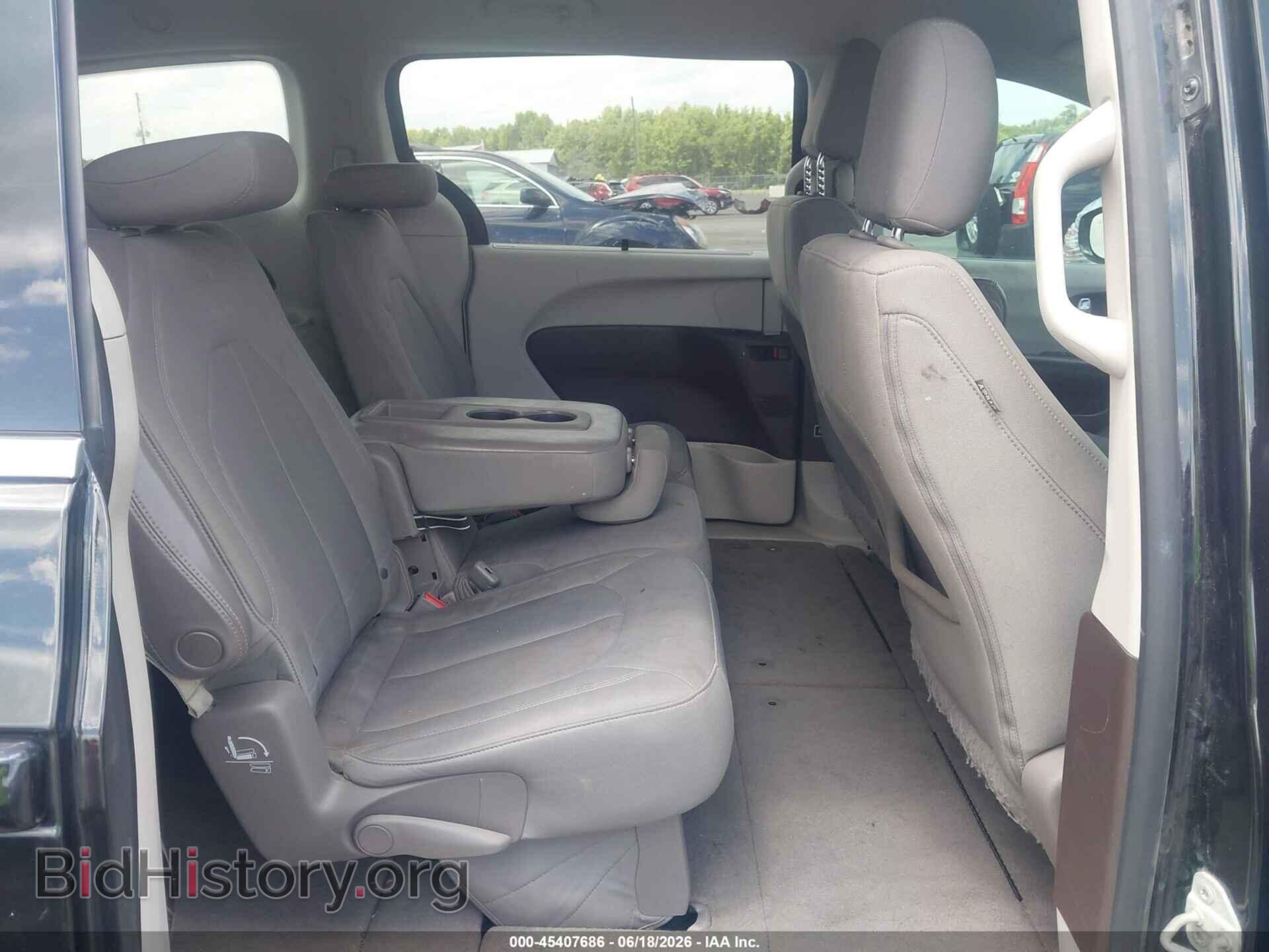 2020 CHRYSLER PACIFICA - VIN: 2C4RC1FG4LR143360 - Photo 8