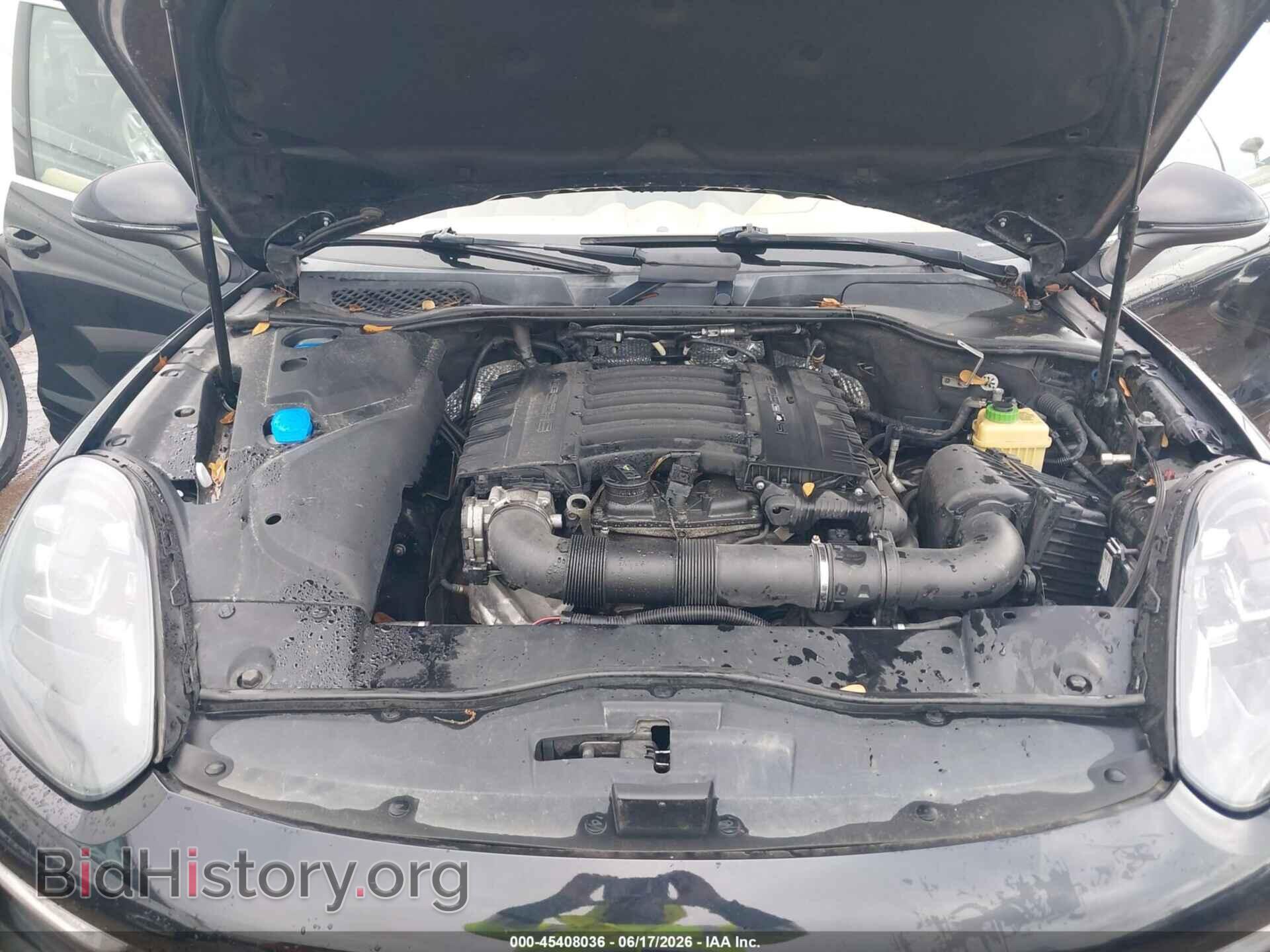 2016 PORSCHE CAYENNE - VIN: WP1AA2A29GLA11423 - Photo 10