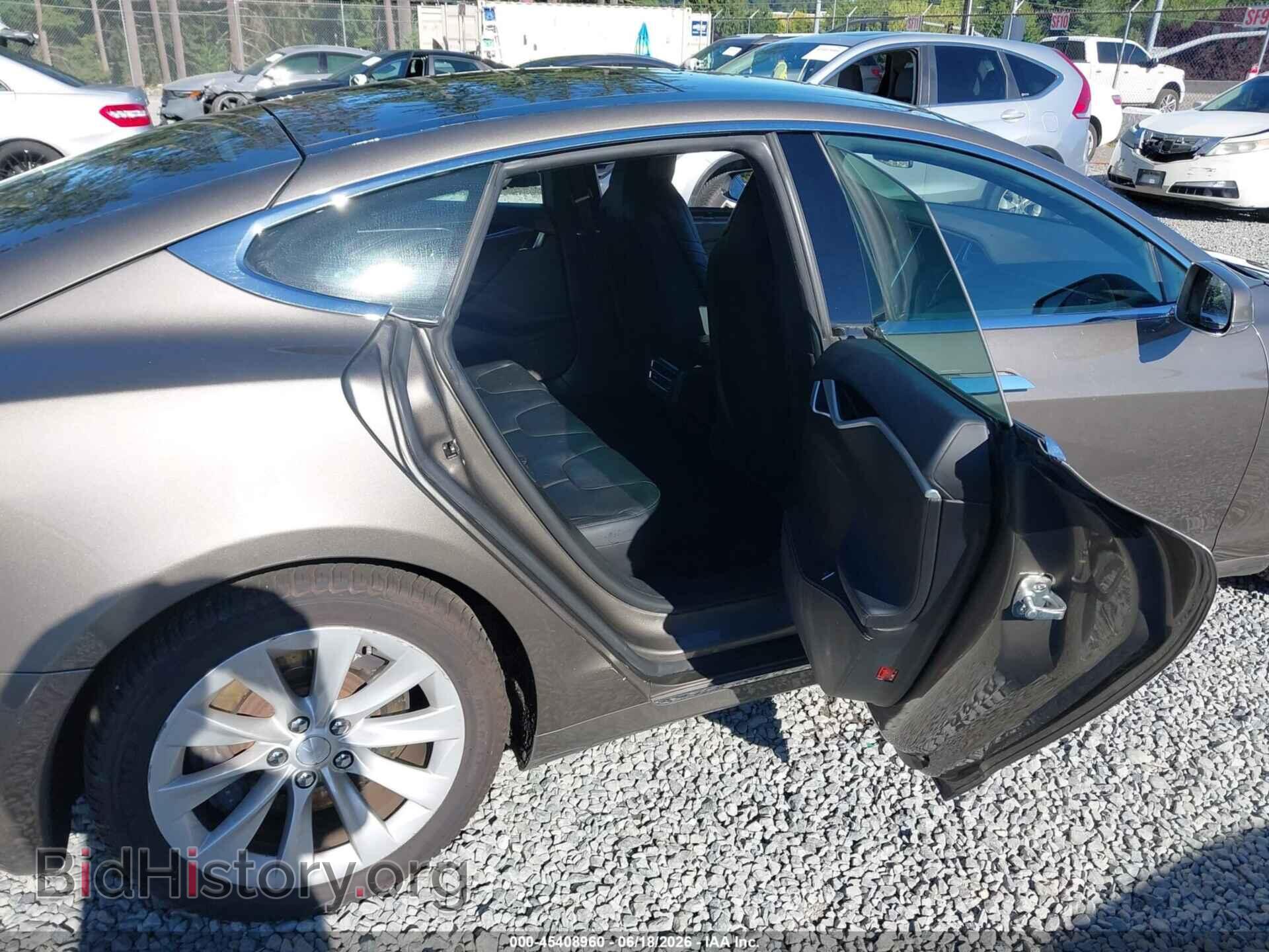 2016 TESLA MODEL S - VIN: 5YJSA1E2XGF152451 - Photo 8