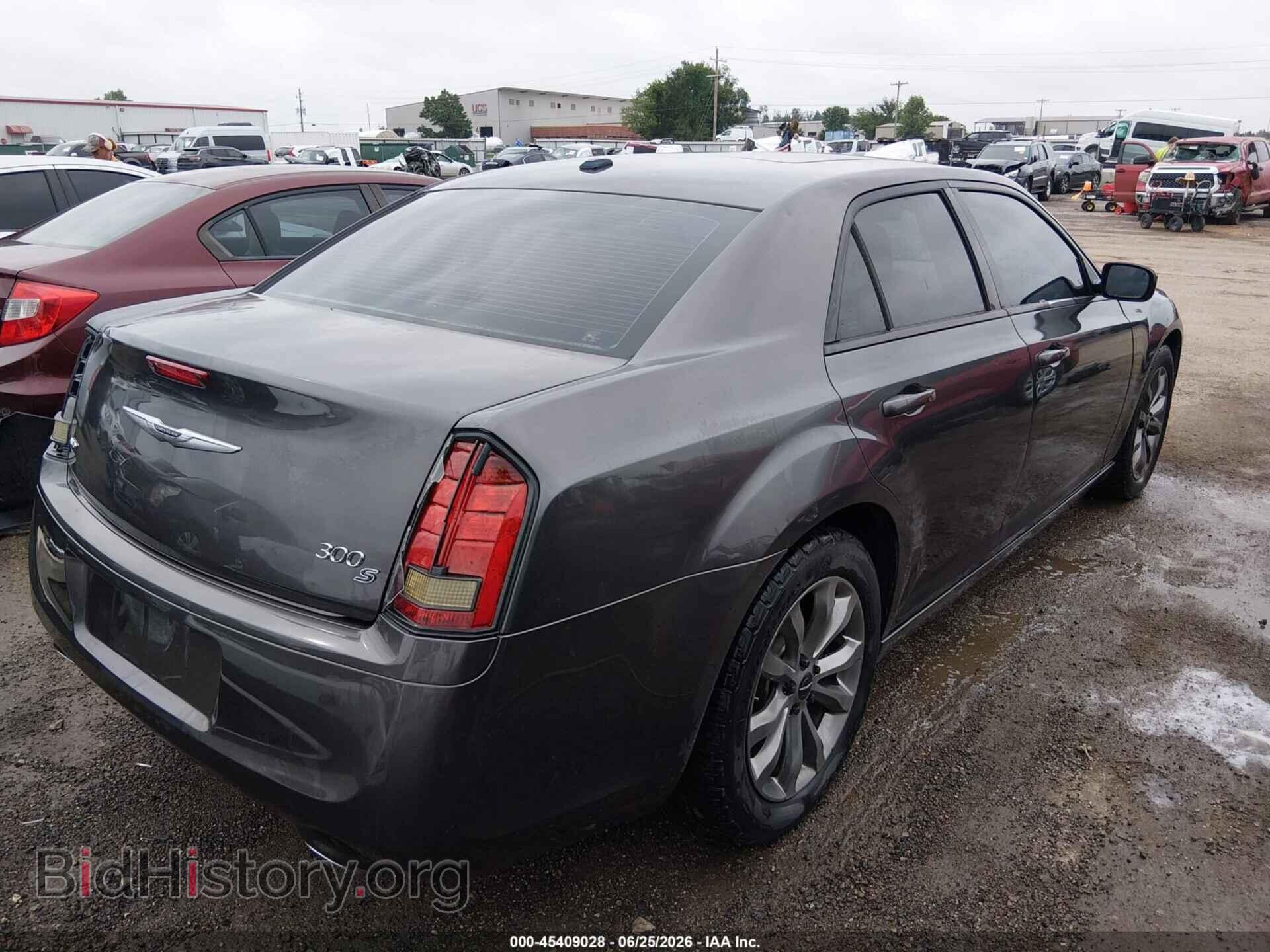 2014 CHRYSLER 300 - VIN: 2C3CCAGG5EH297383 - Photo 4