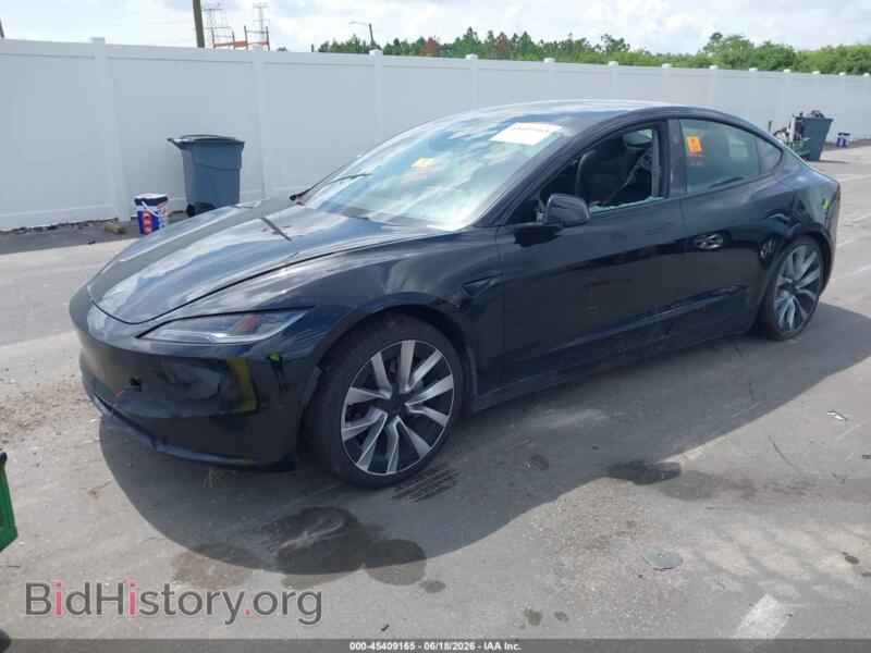 2024 Tesla MODEL 3 (VIN 5YJ3E1EB8RF789978) — photo 2 of 10
