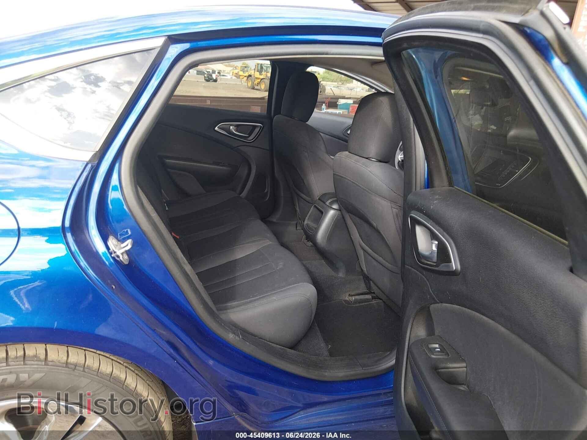 2016 CHRYSLER 200 - VIN: 1C3CCCAB8GN152423 - Фото 8