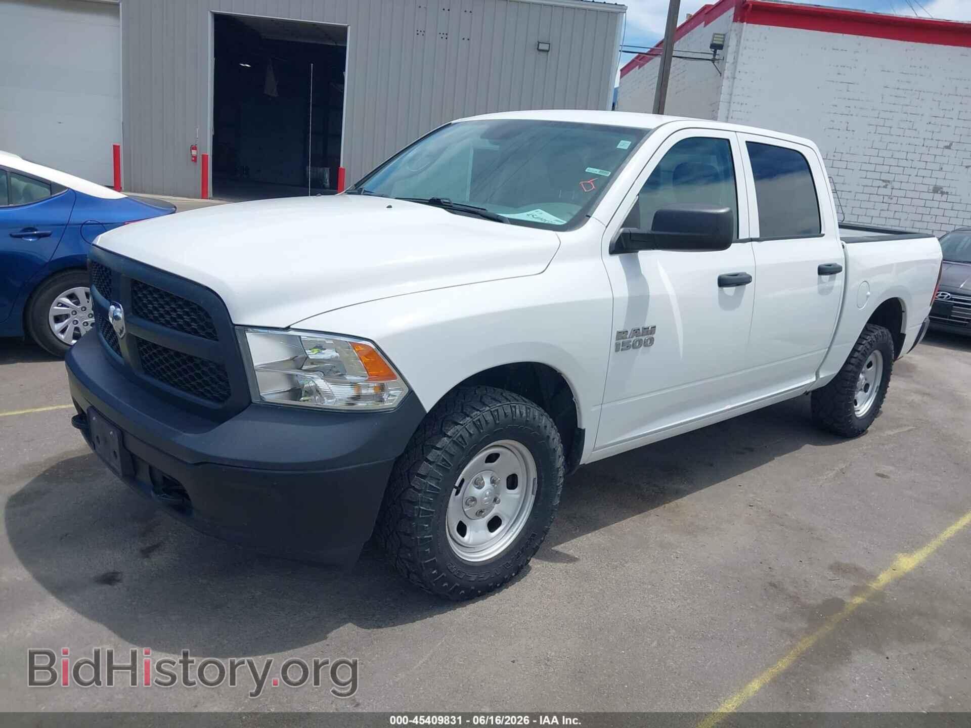 2016 RAM 1500 - VIN: 1C6RR7KG1GS383808 - Фото 2