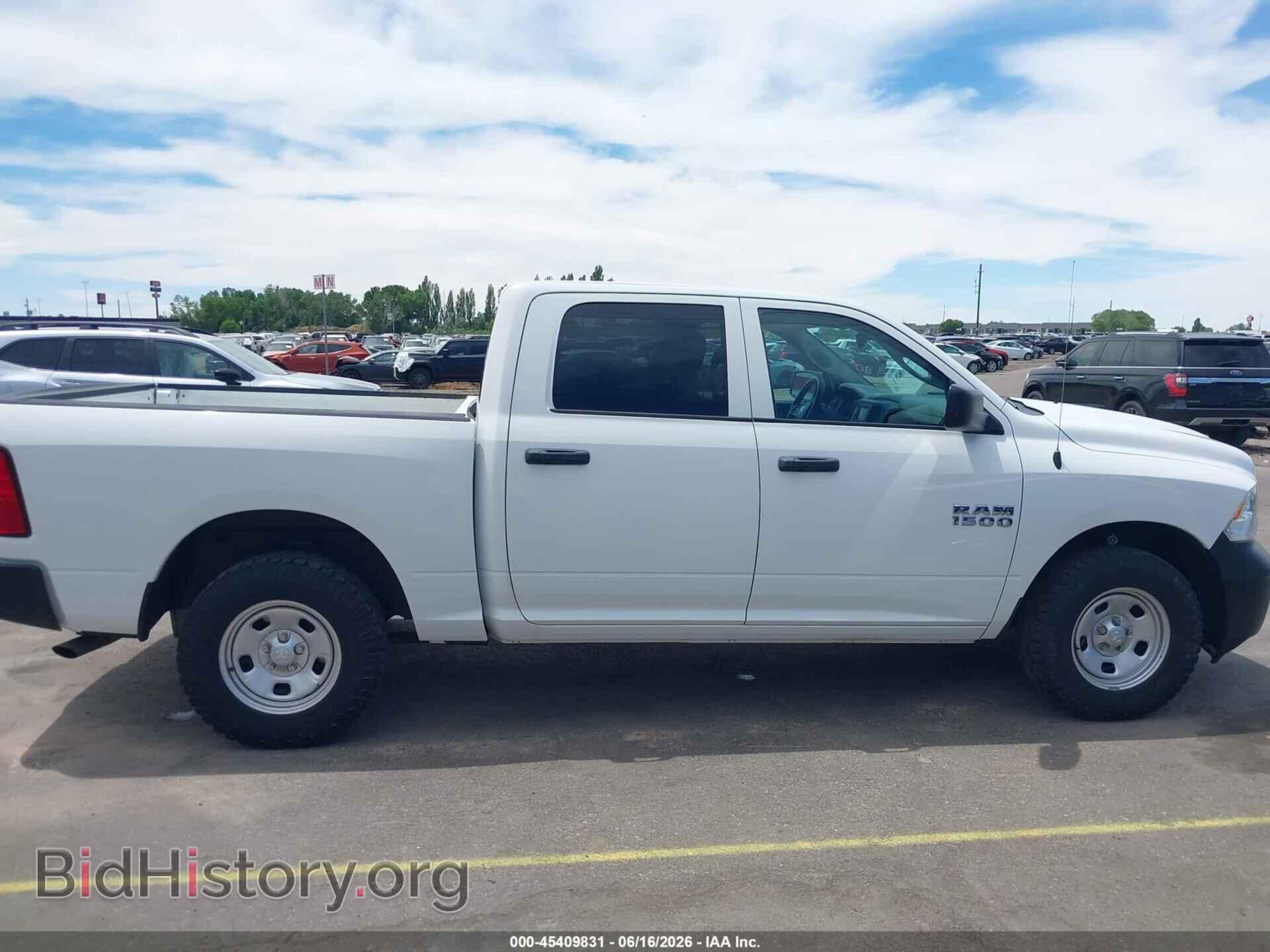 2016 RAM 1500 - VIN: 1C6RR7KG1GS383808 - Фото 13