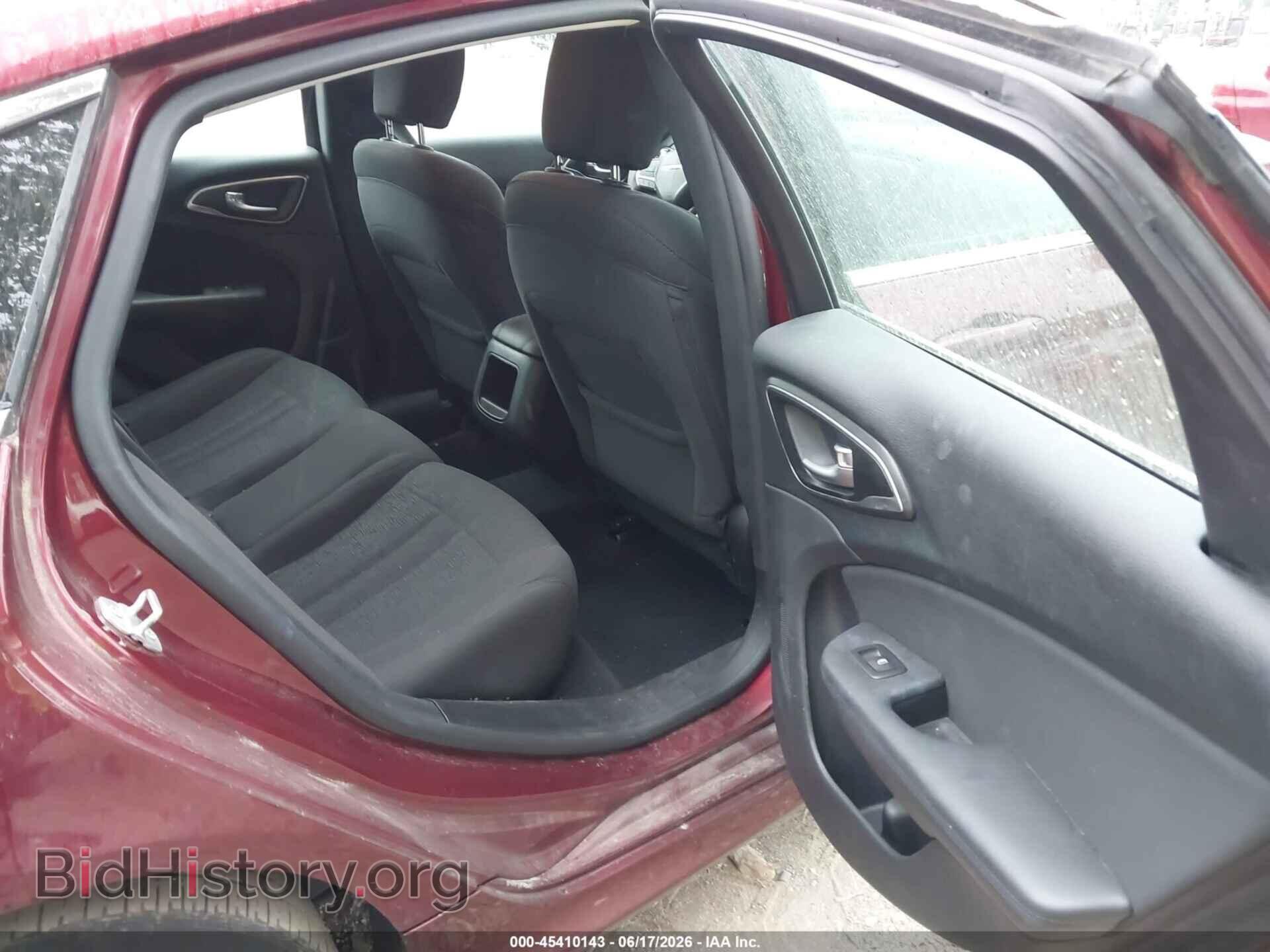 2016 CHRYSLER 200 - VIN: 1C3CCCAB1GN129498 - Фото 8