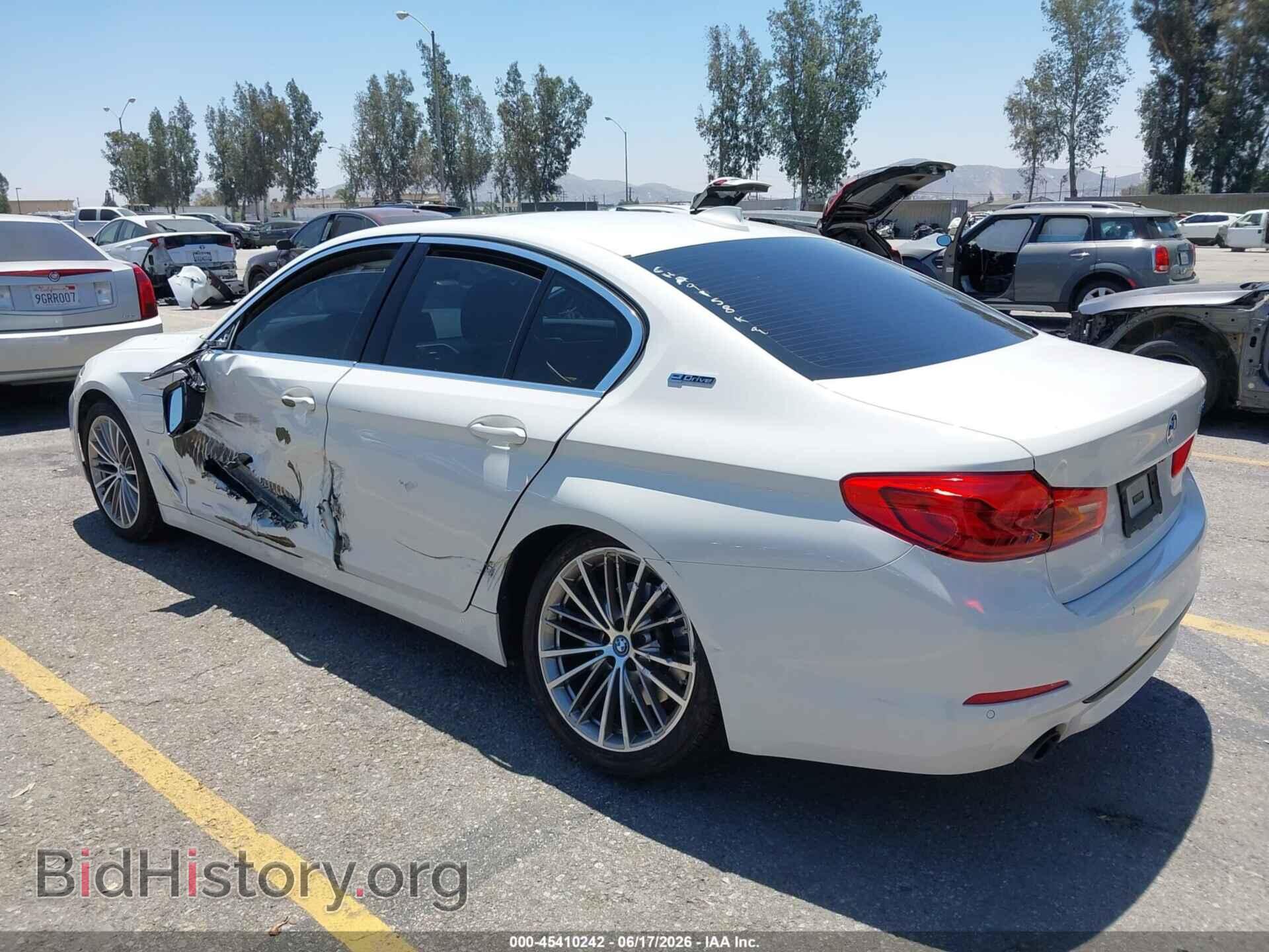 2019 BMW 530E - VIN: WBAJA9C58KB399158 - Фото 3