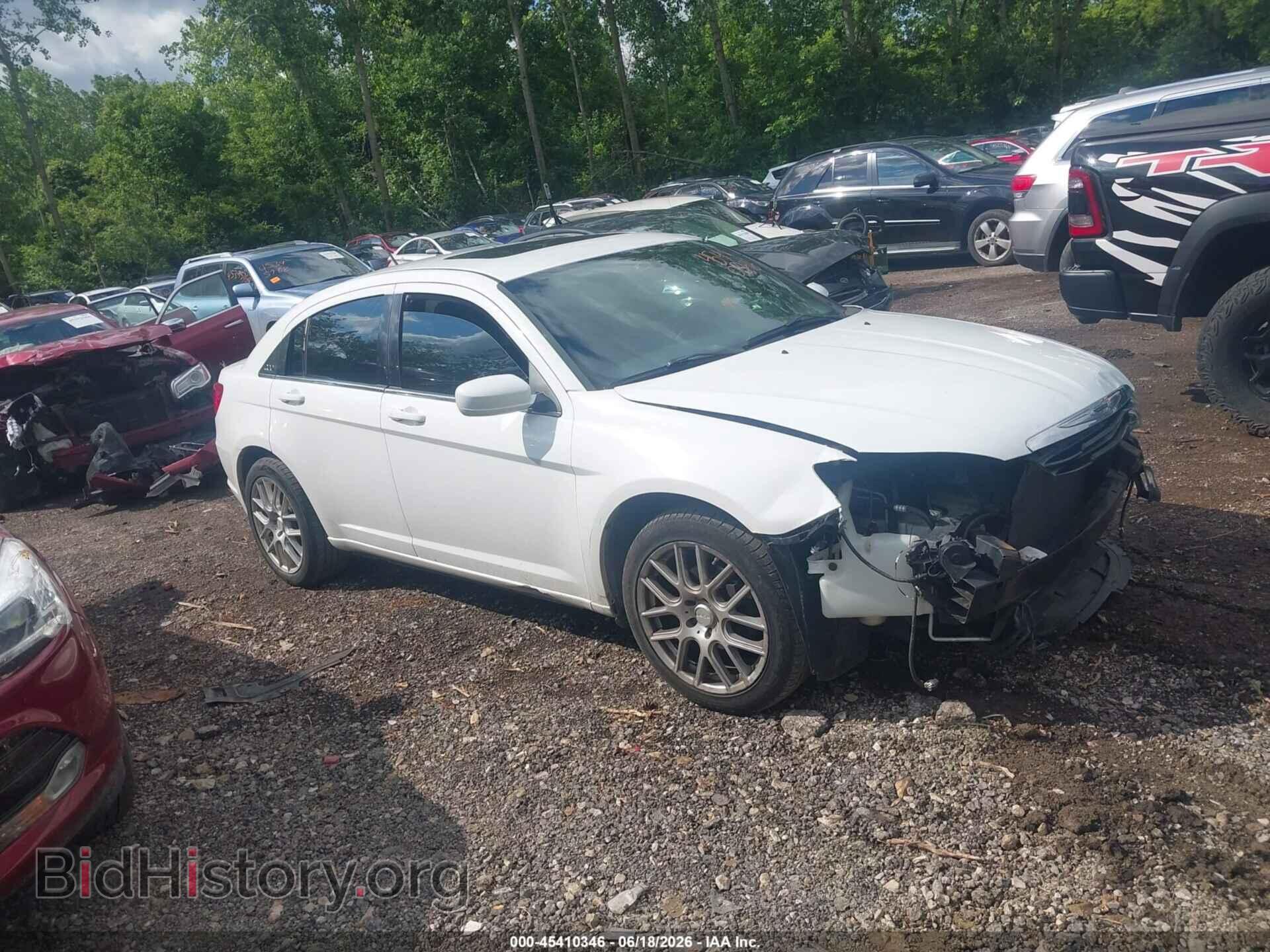 Фотография 1C3CCBBB6DN543087 - CHRYSLER 200 2013