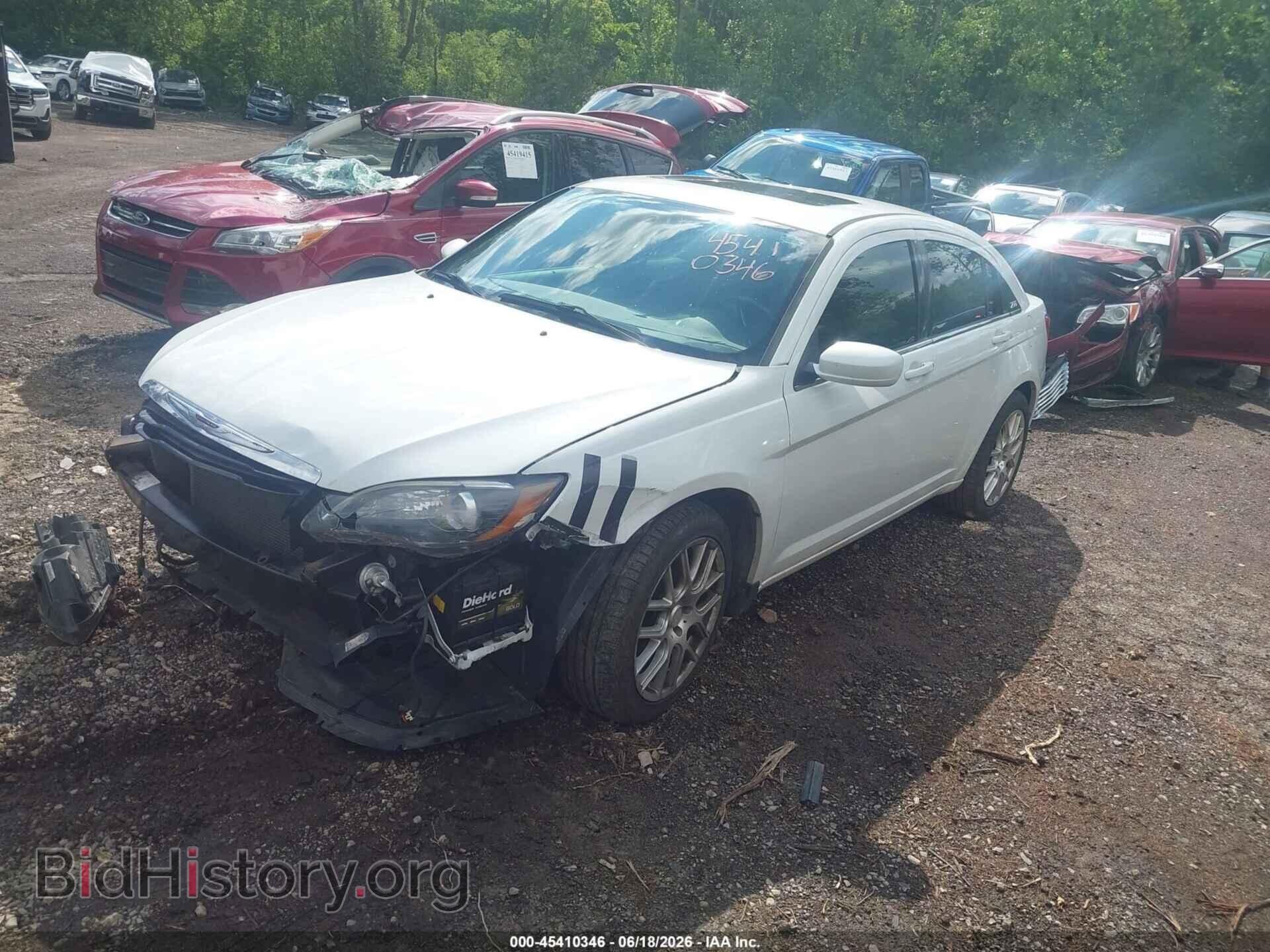2013 CHRYSLER 200 - VIN: 1C3CCBBB6DN543087 - Фото 2